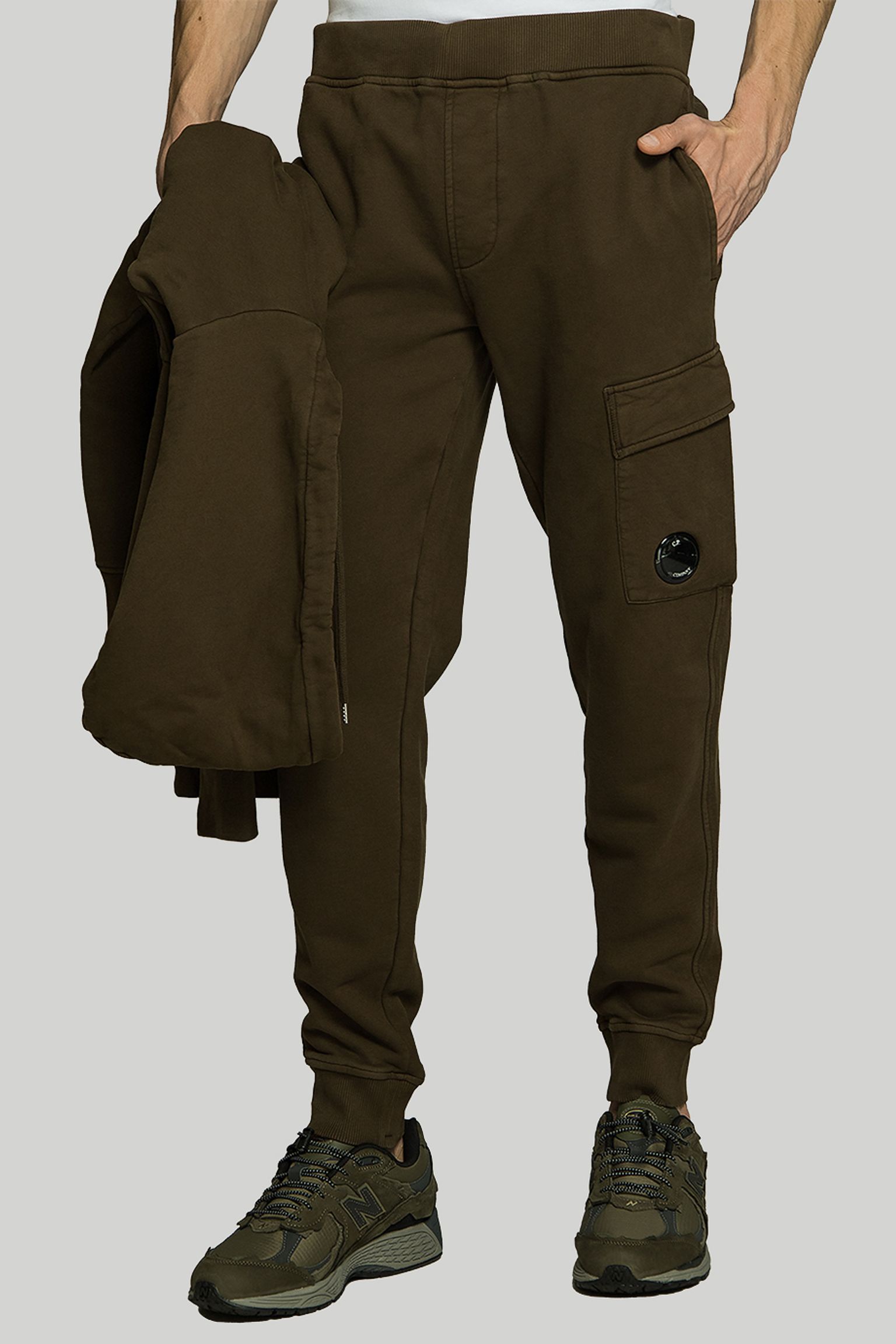Спортивні брюки C.P. Company BRUSHED AND EMERIZED FLEECE PANTS з доставкою