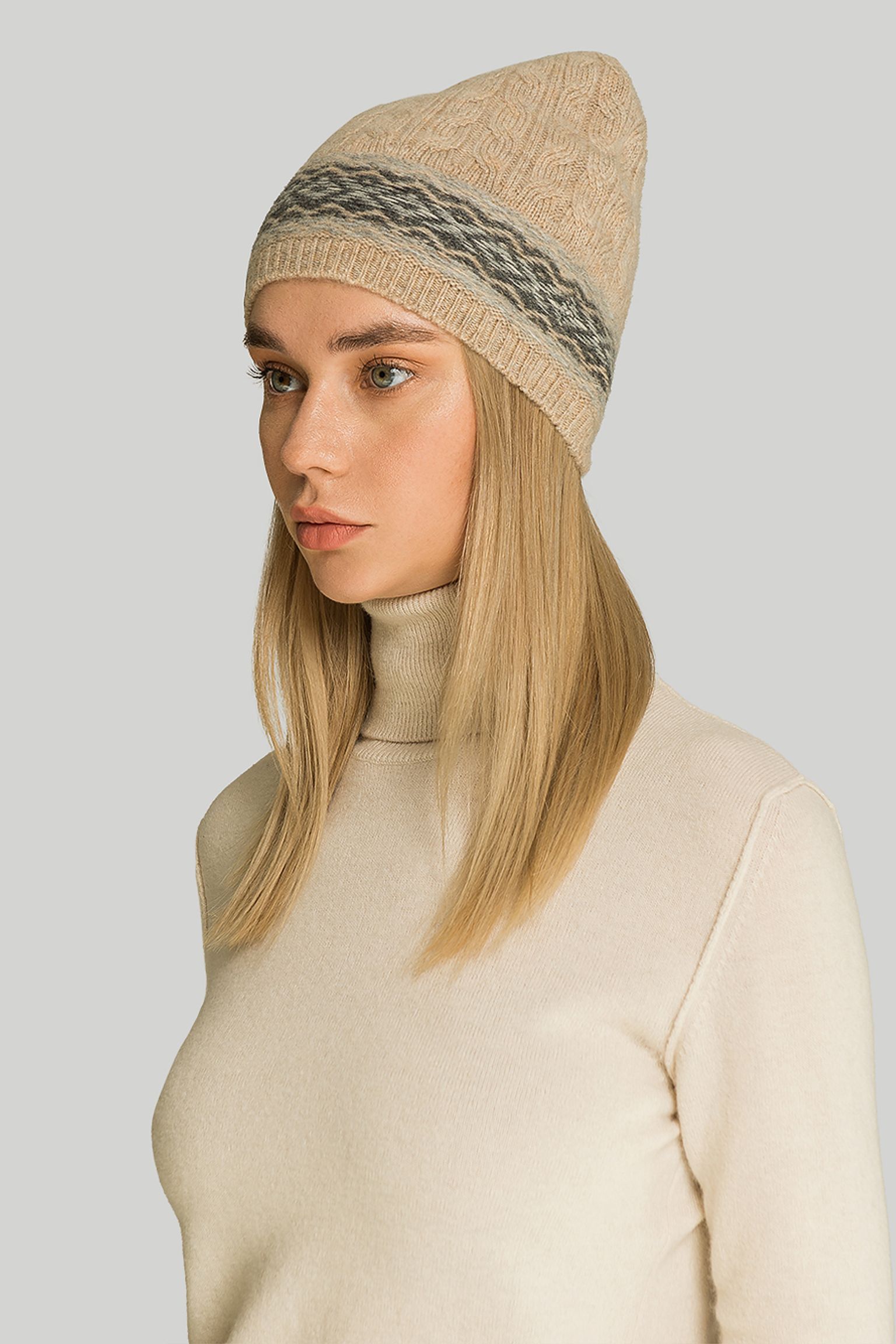 Шапка   CASHMERE REVERSE FAIRISLE BEANIE