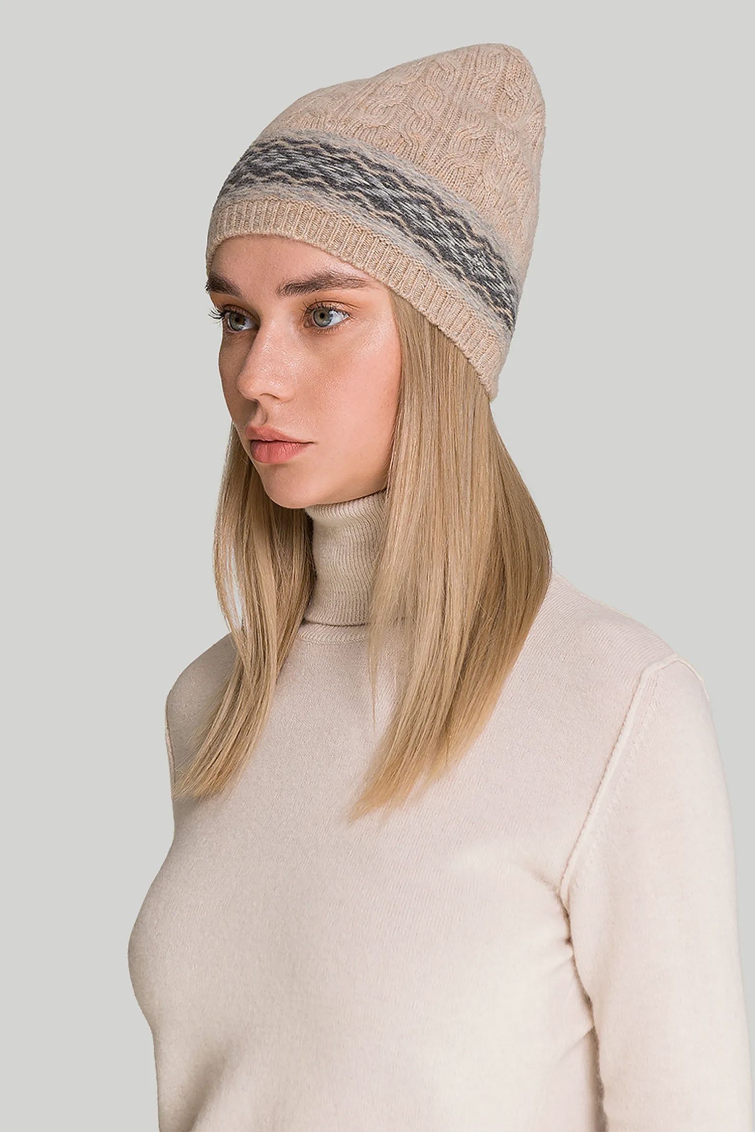 Шапка   CASHMERE REVERSE FAIRISLE BEANIE