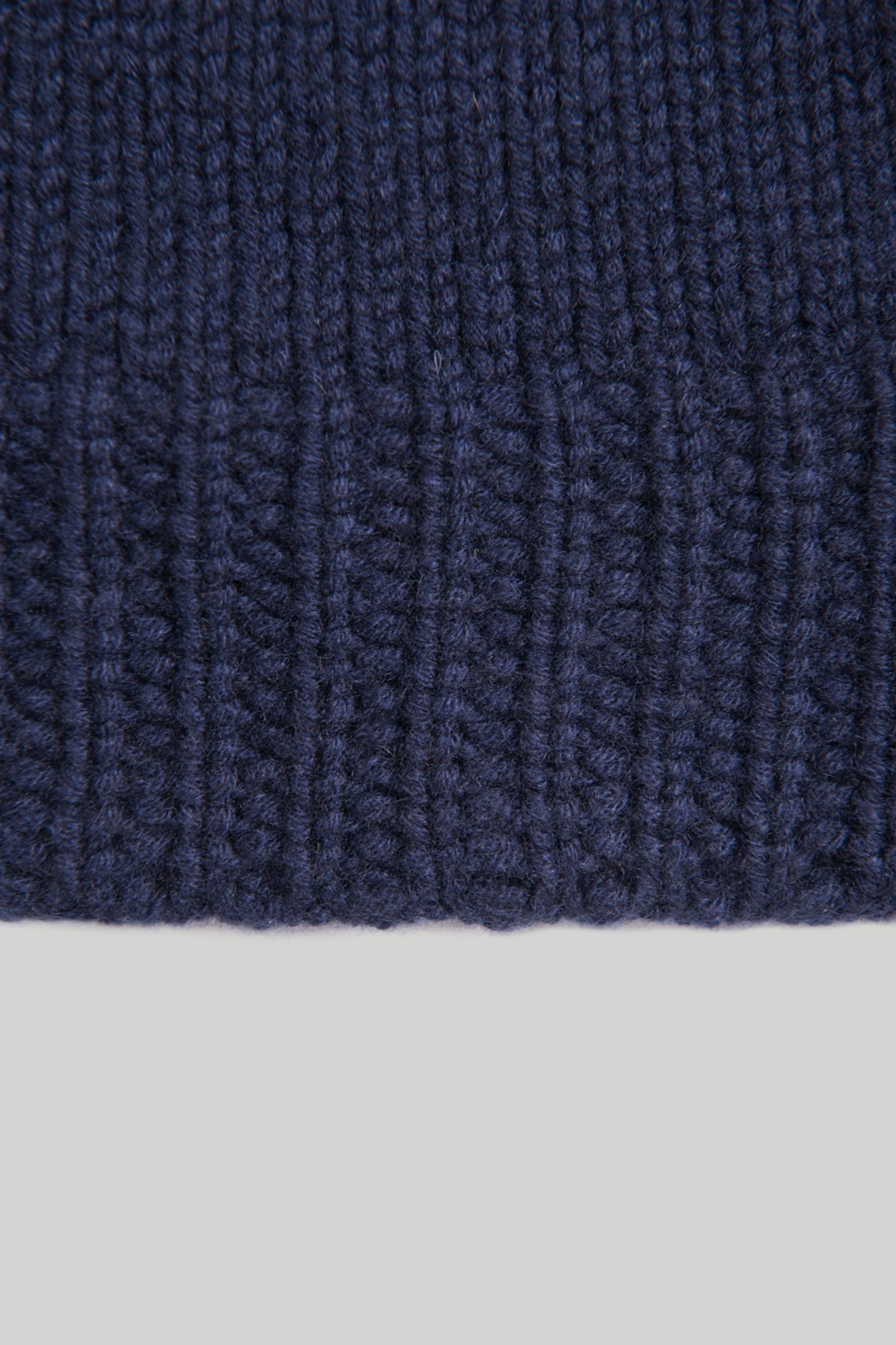 Шапка   CASHMERE CUFF BEANIE с доставкой