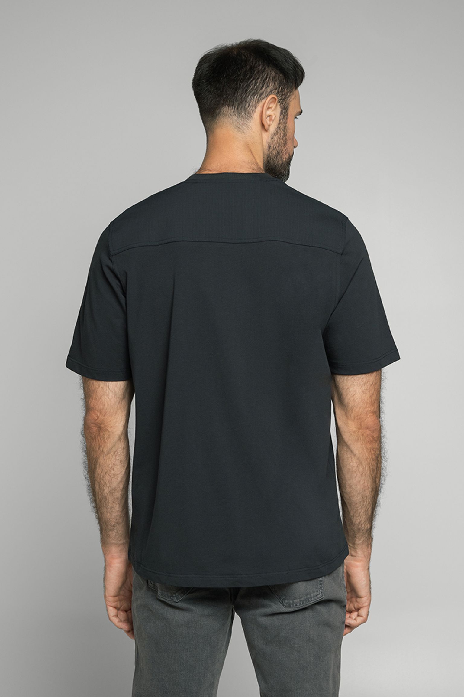Стильные Футболка   TEE RANGE TRAINER COOLMAX BLACK