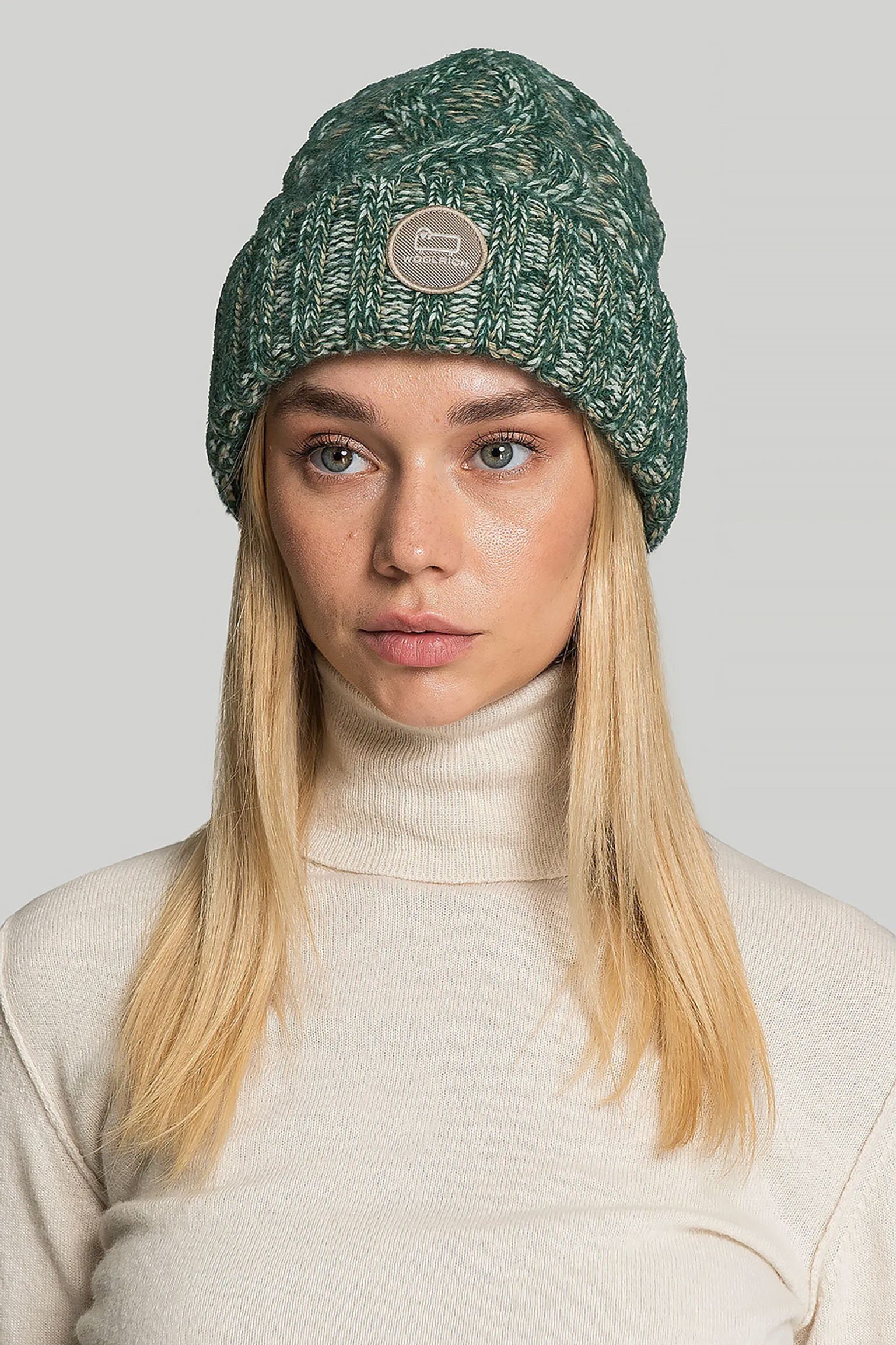 Шапка CABLE MOULINE WOOL BEANIE