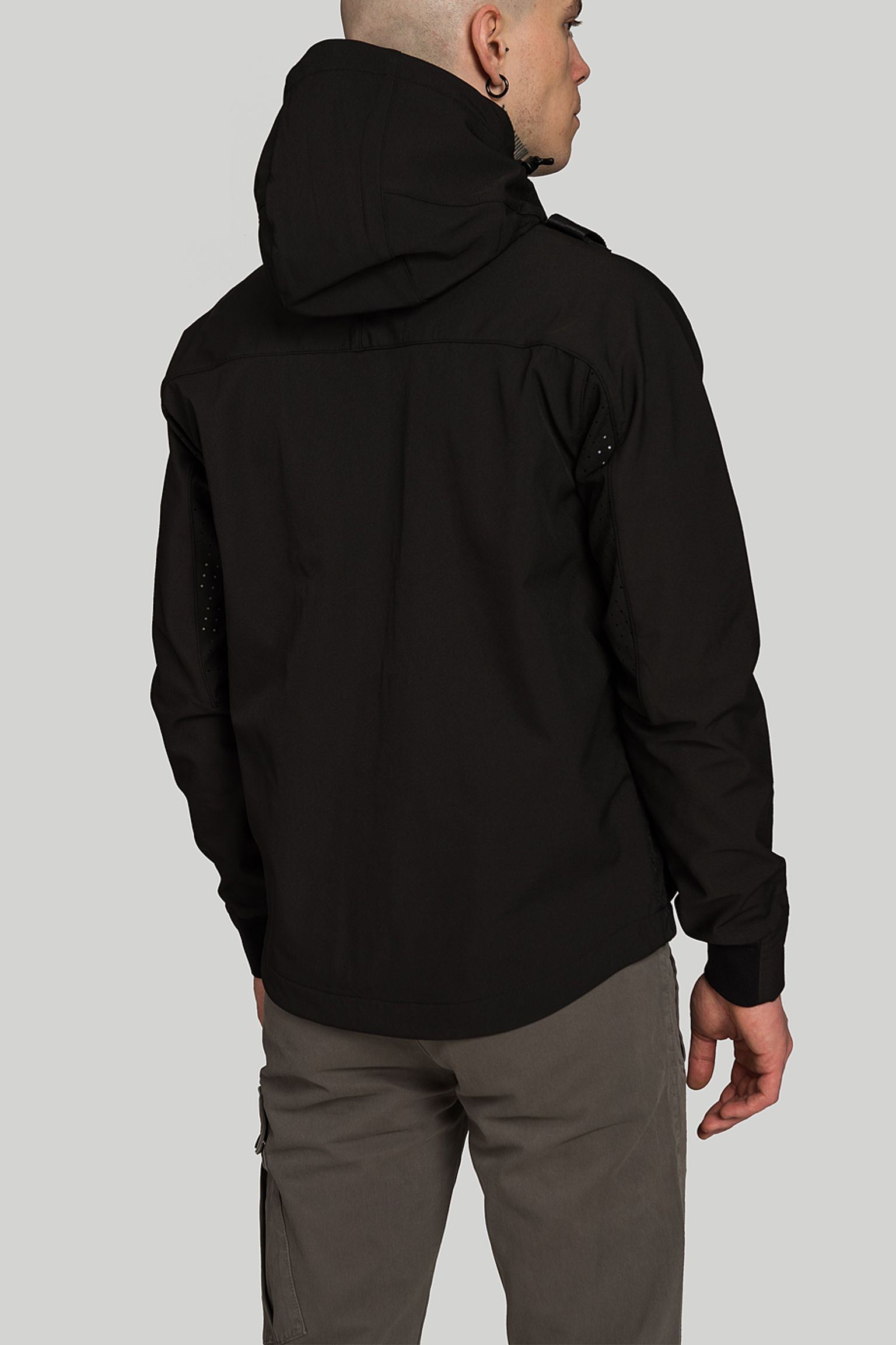 Куртка   SOFTSHELL HOODED JACKET