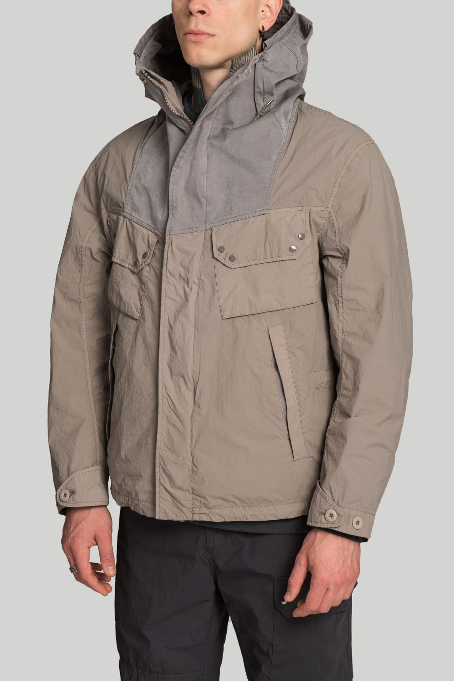 Широкий выбор Куртка Ten C MID LAYER