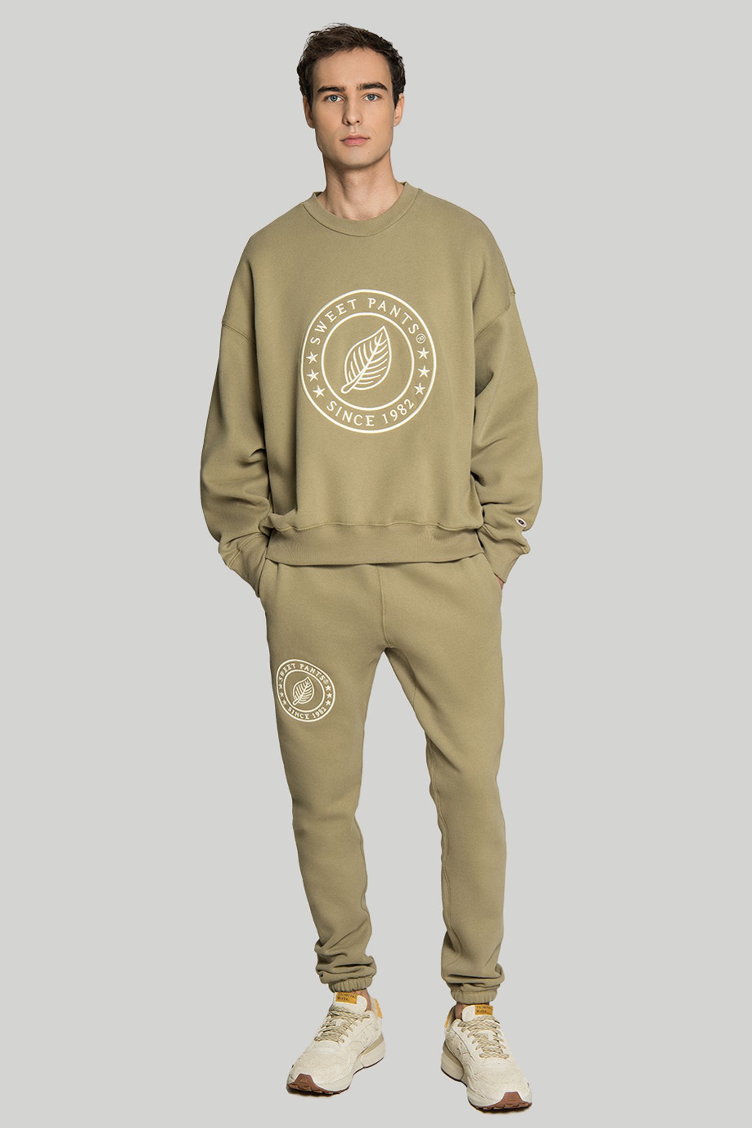 Спортивные брюки SWEET PANTS BAS DE JOGGING BRODERIE 3D купить в Украине