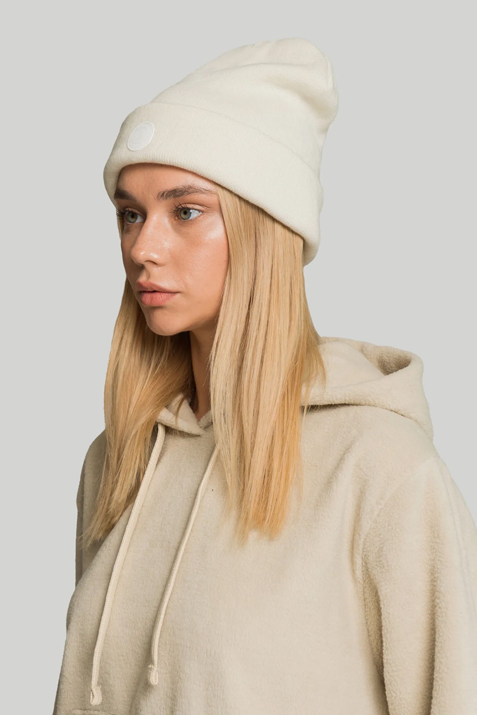 Шапка   BONNET EN CACHEMIRE купить в Украине