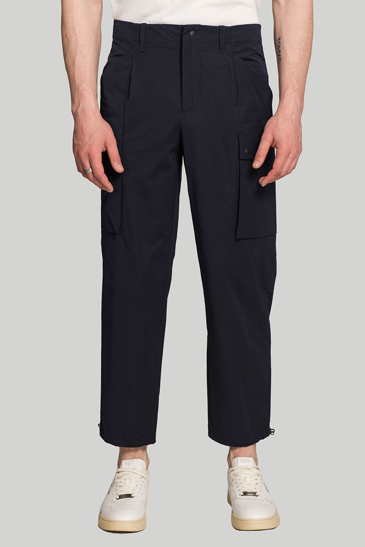 Брюки MONOBI MEMORY TWILL CARGO с доставкой