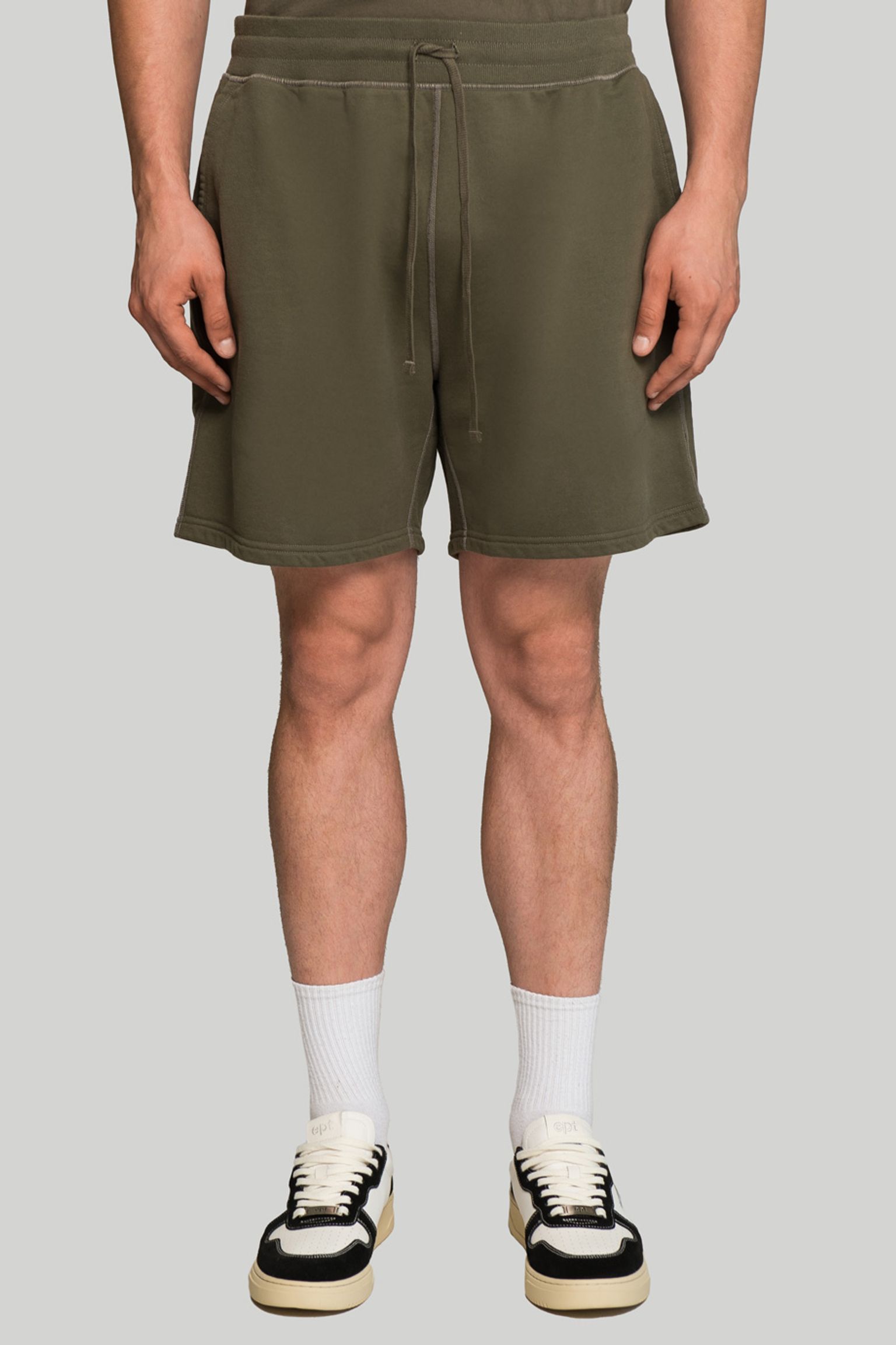 Шорти REIGNING CHAMP 6" SWEATSHORT