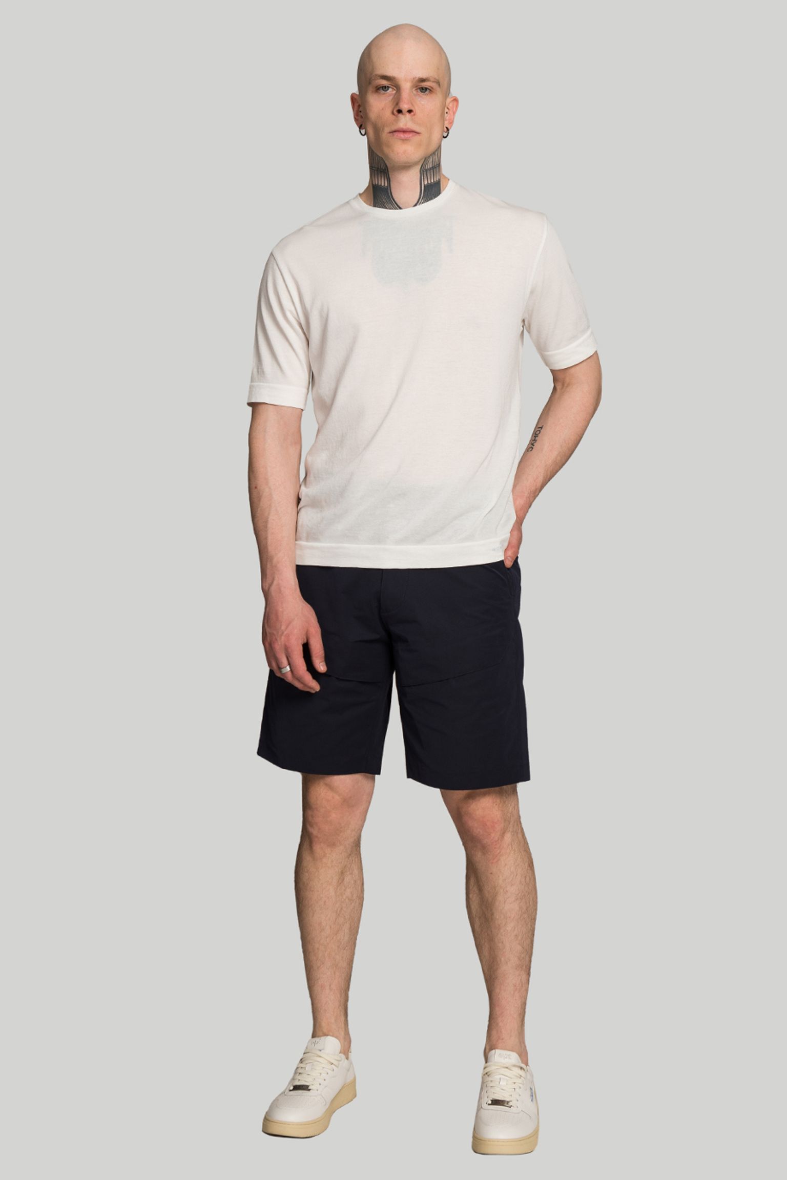 Шорты MONOBI MEMORY TWILL CARGO SHORTS