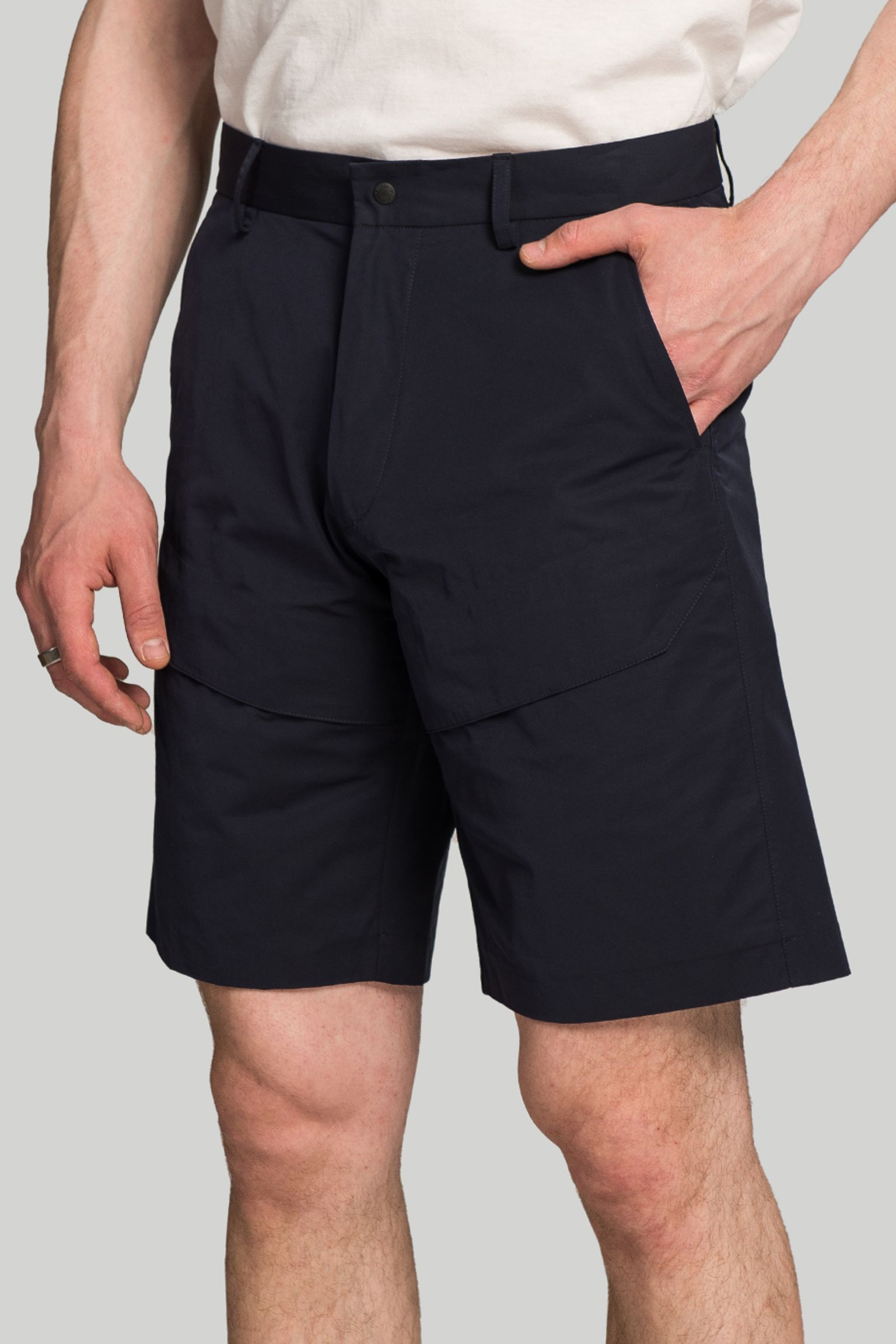 Шорты MONOBI MEMORY TWILL CARGO SHORTS