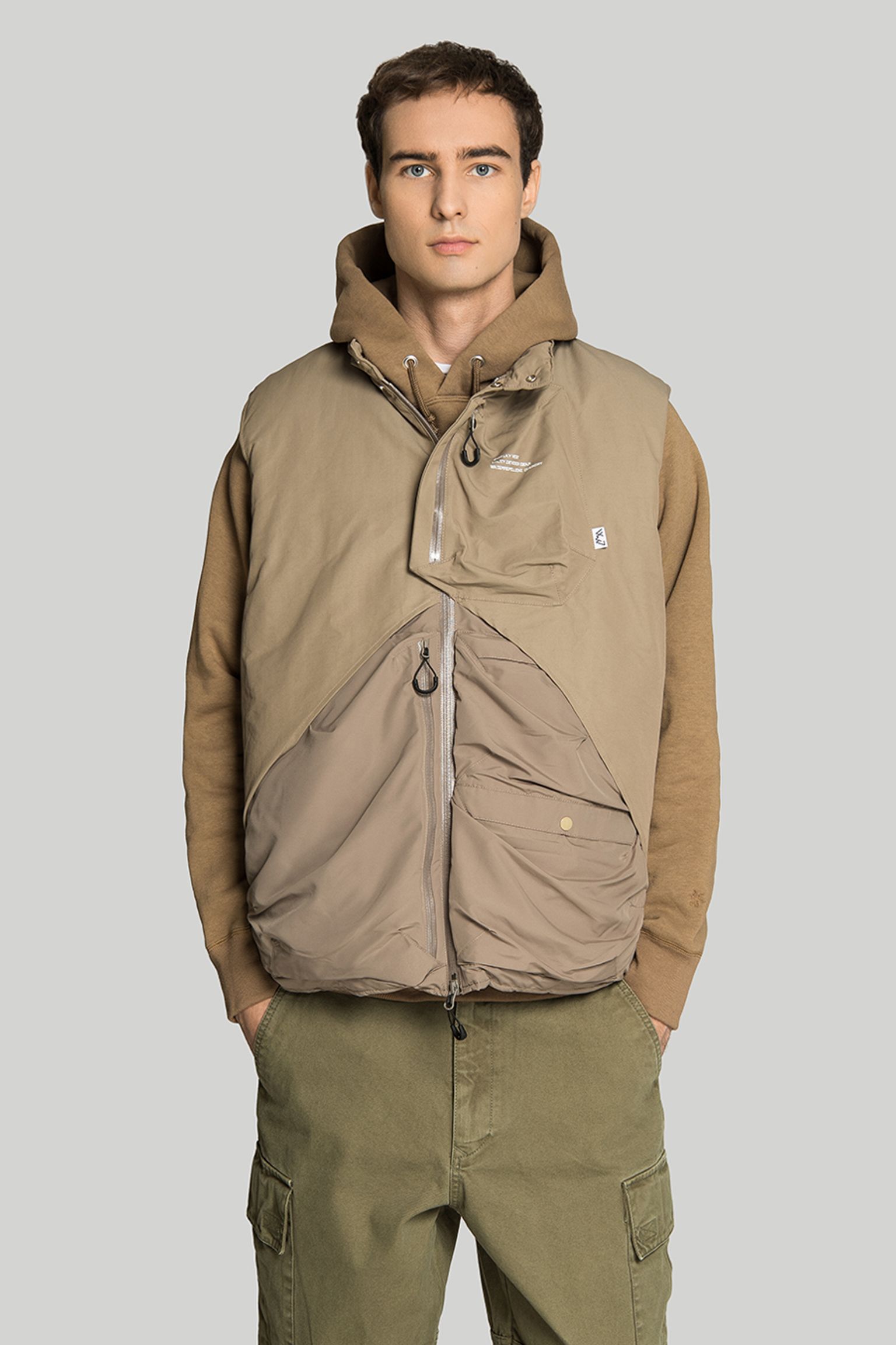Жилет пуховий  OVERLAY DOWN VEST купити в Україні