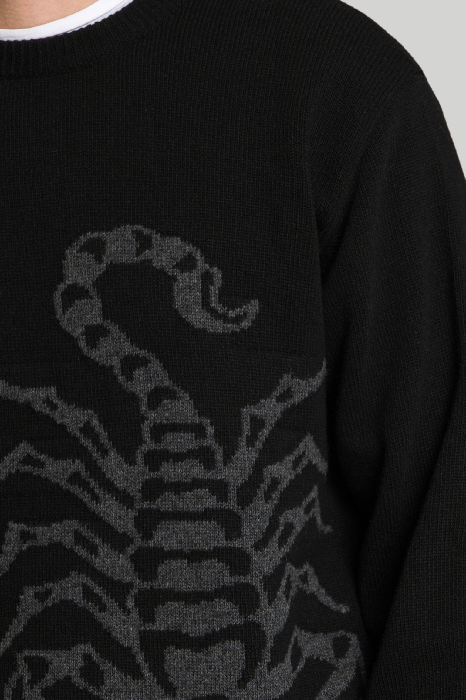 Широкий выбор Свитшот SCORPIO CARDIGAN
