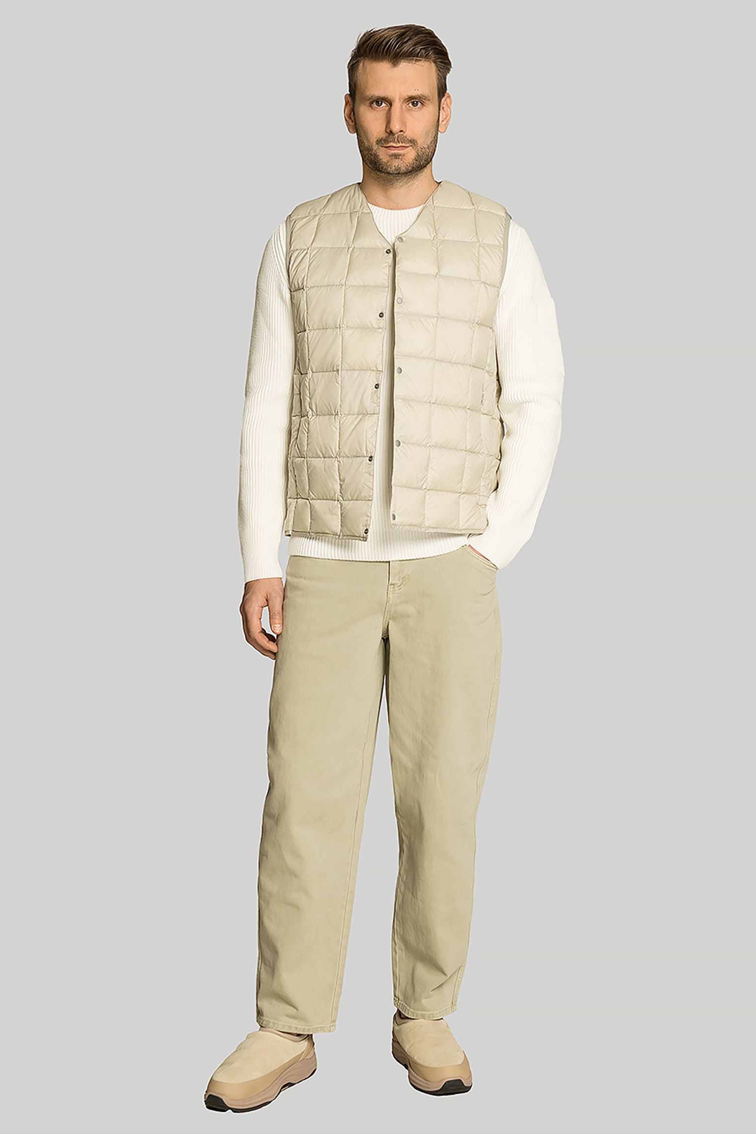 Жилет   V NECK DOWN VEST