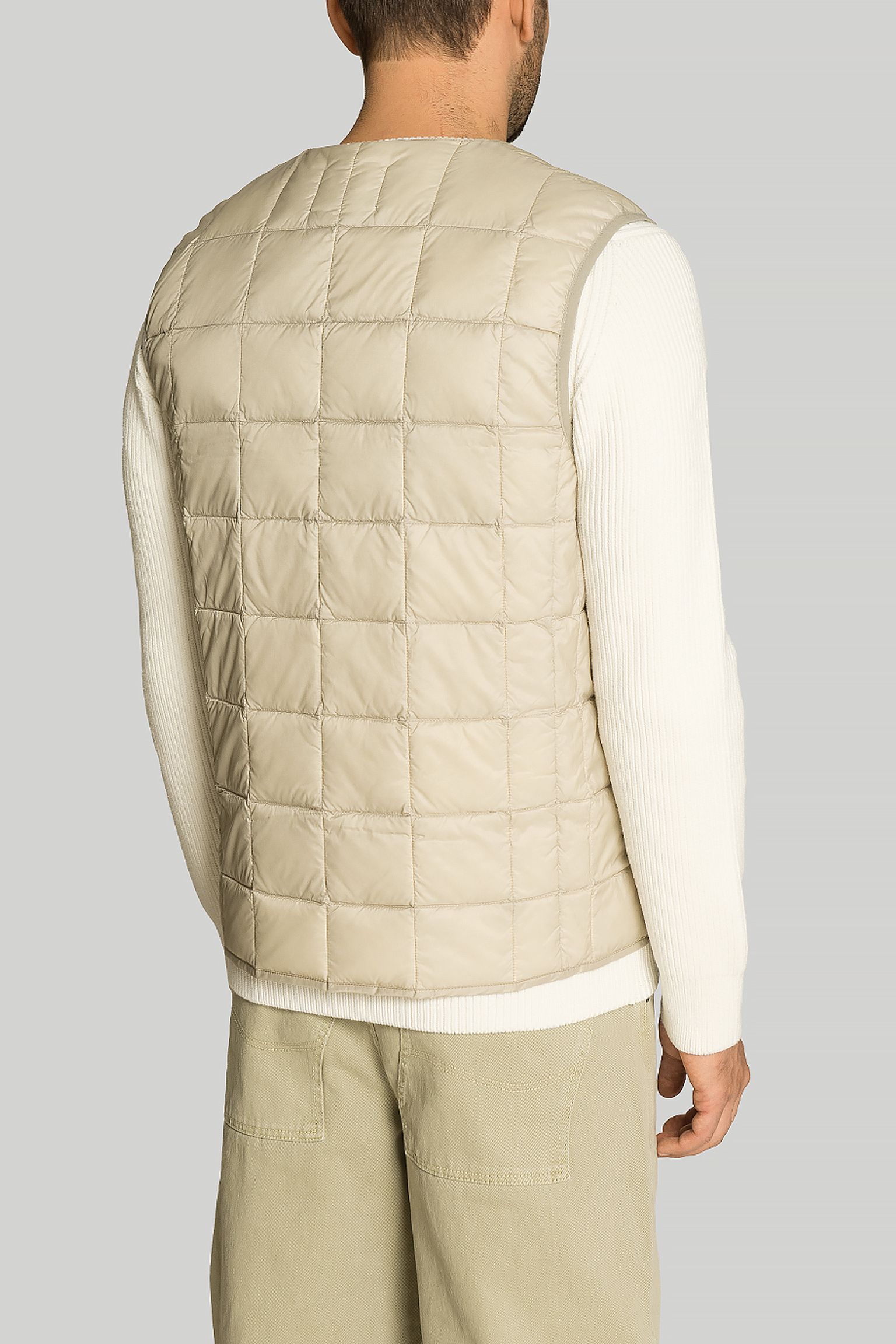 Жилет   V NECK DOWN VEST