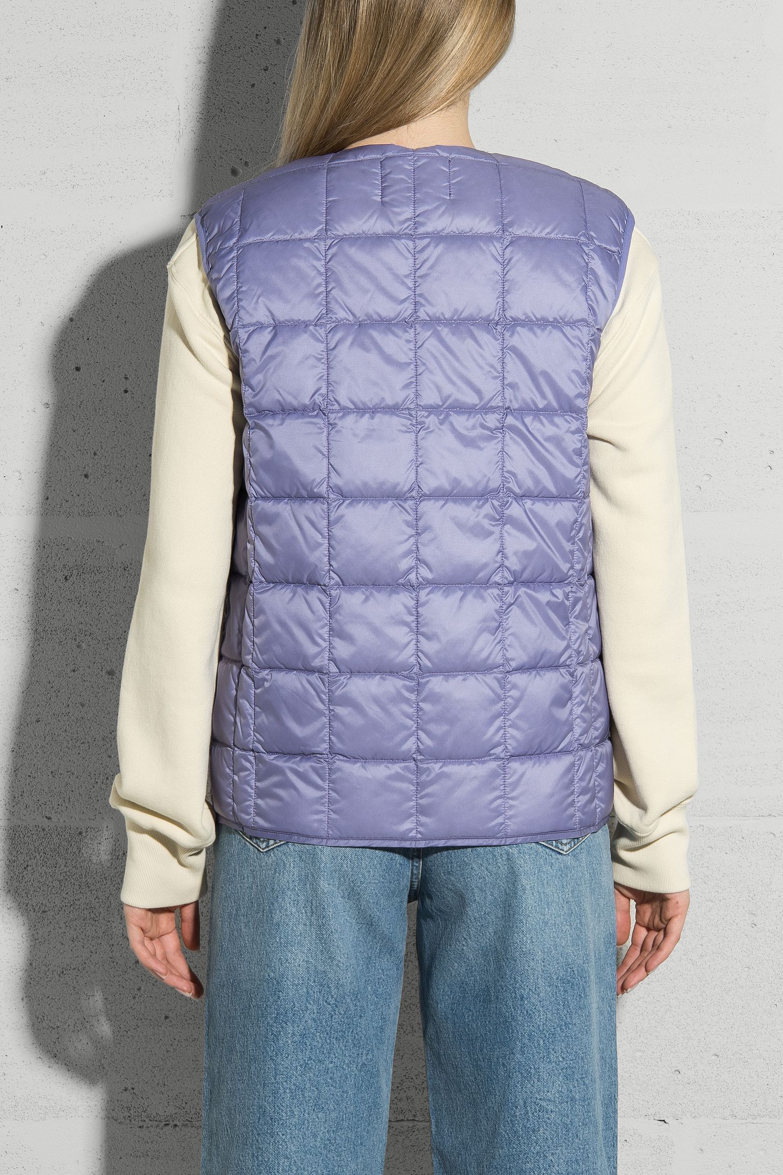 Стильные Жилет пуховой  V NECK DOWN VEST