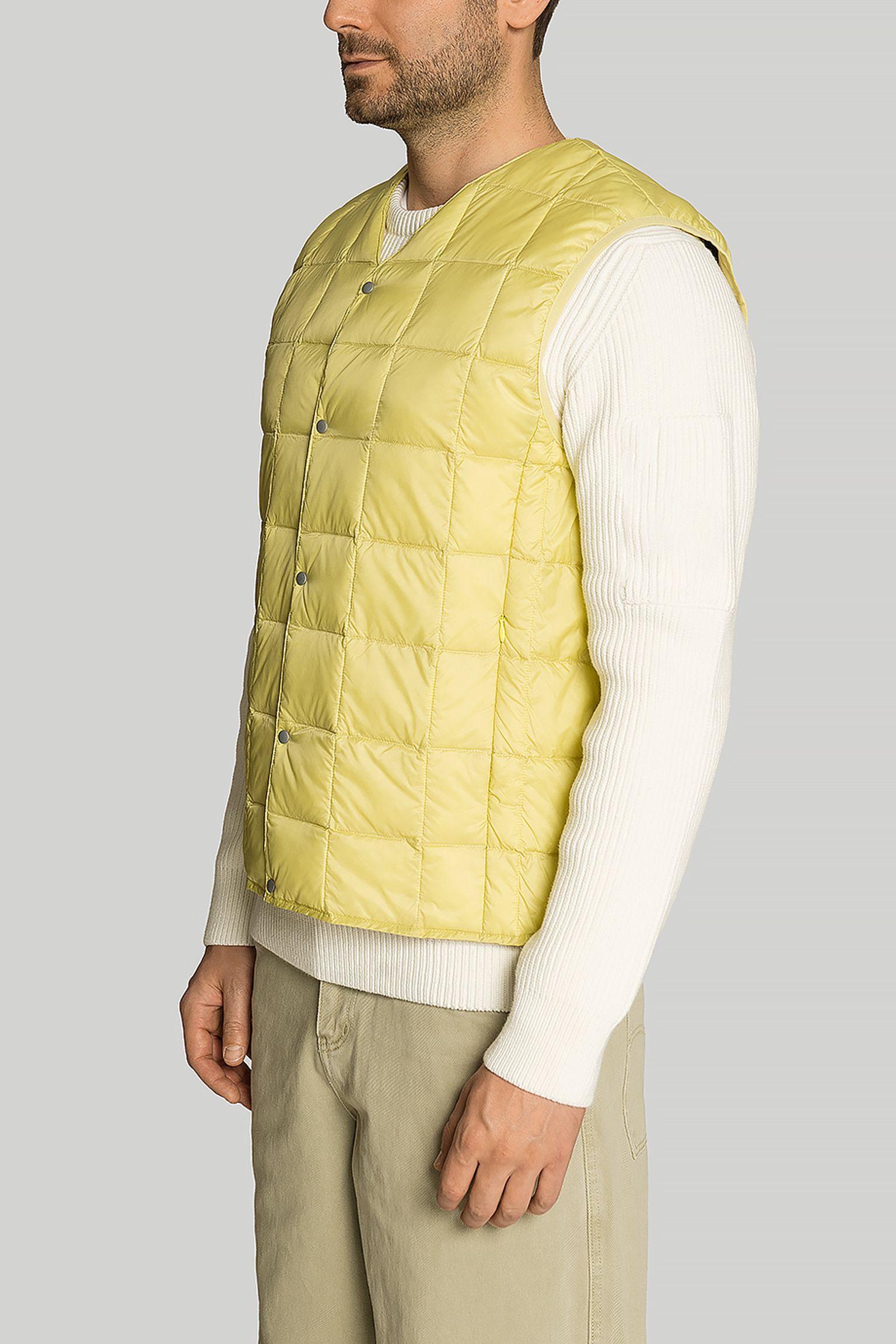 Жилет   V NECK DOWN VEST