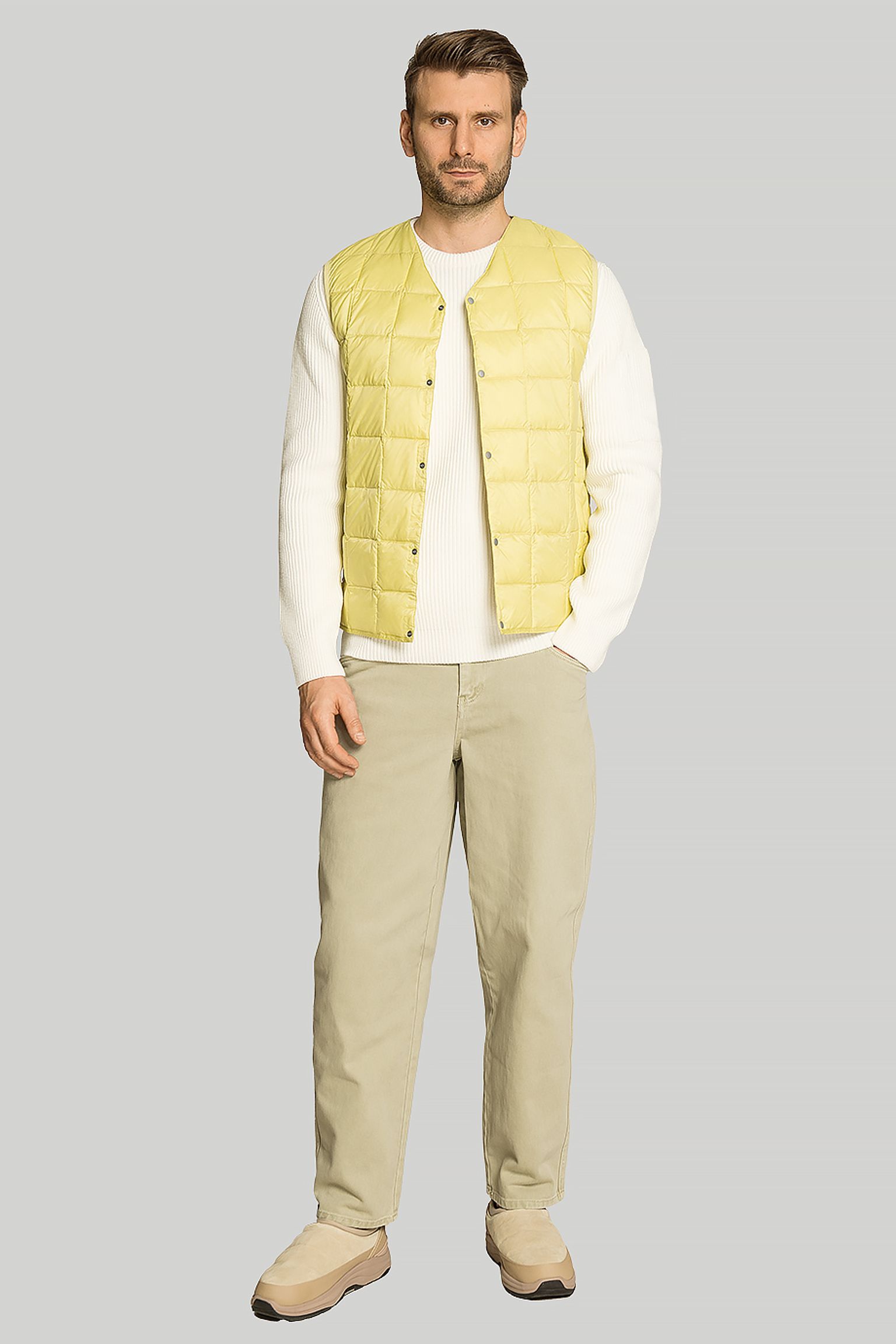 Жилет пуховий  V NECK DOWN VEST купити в Україні