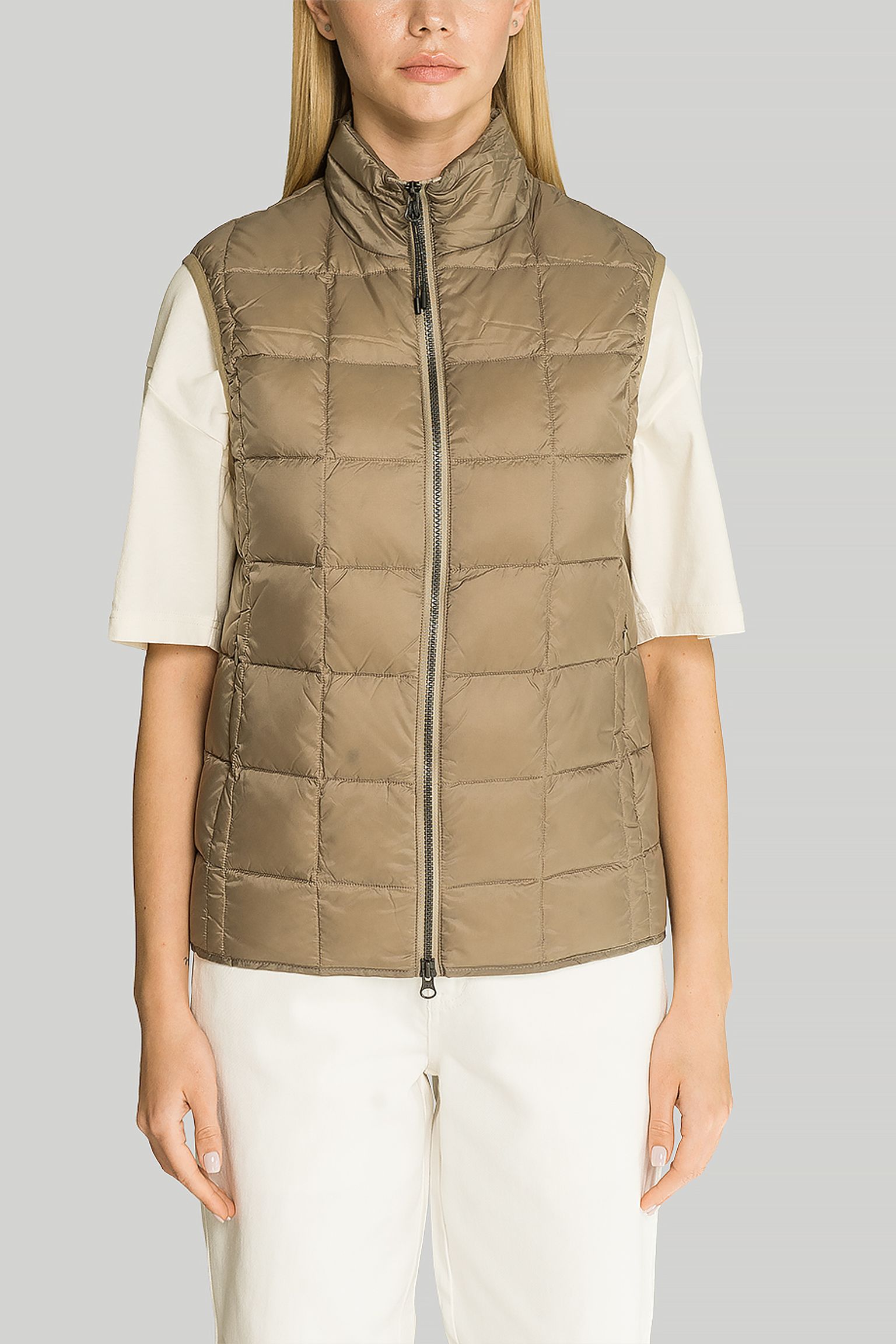 Жилет   HI NECK W-ZIP DOWN VEST