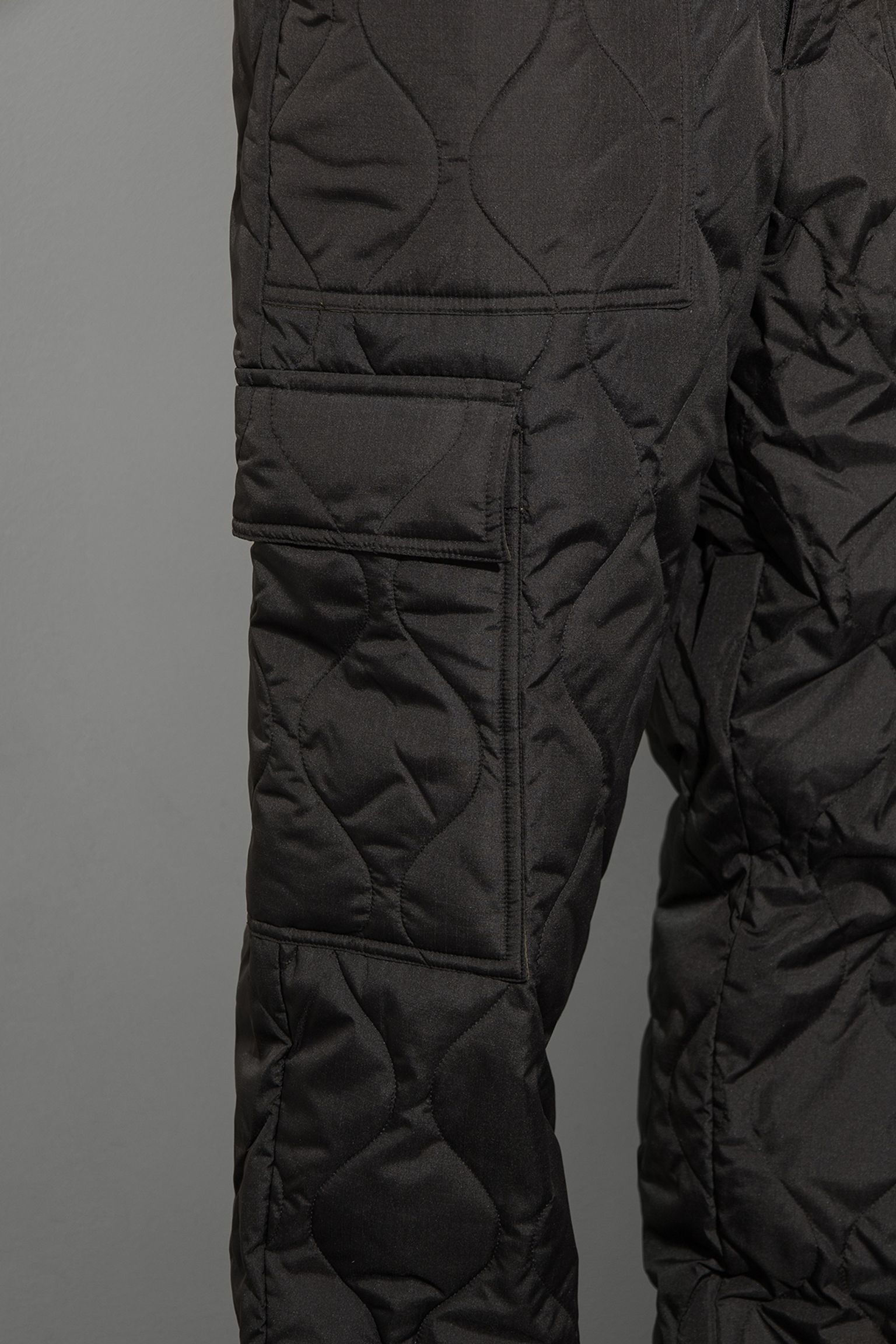 Широкий выбор Брюки TAION MILITARY CARGO DOWN PANTS