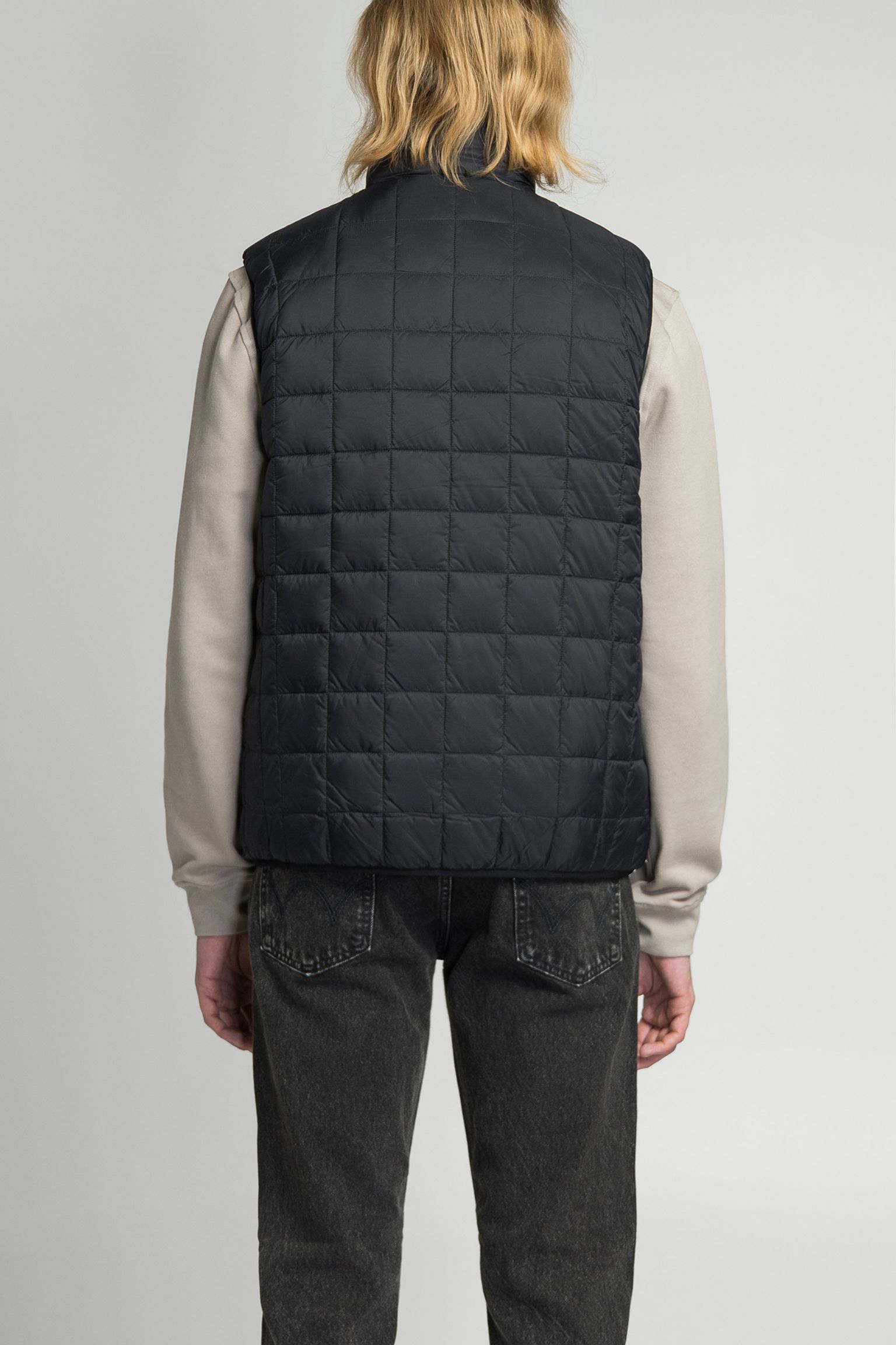 Стильные Жилет пуховой DOWN X BOA REVERSIBLE VEST