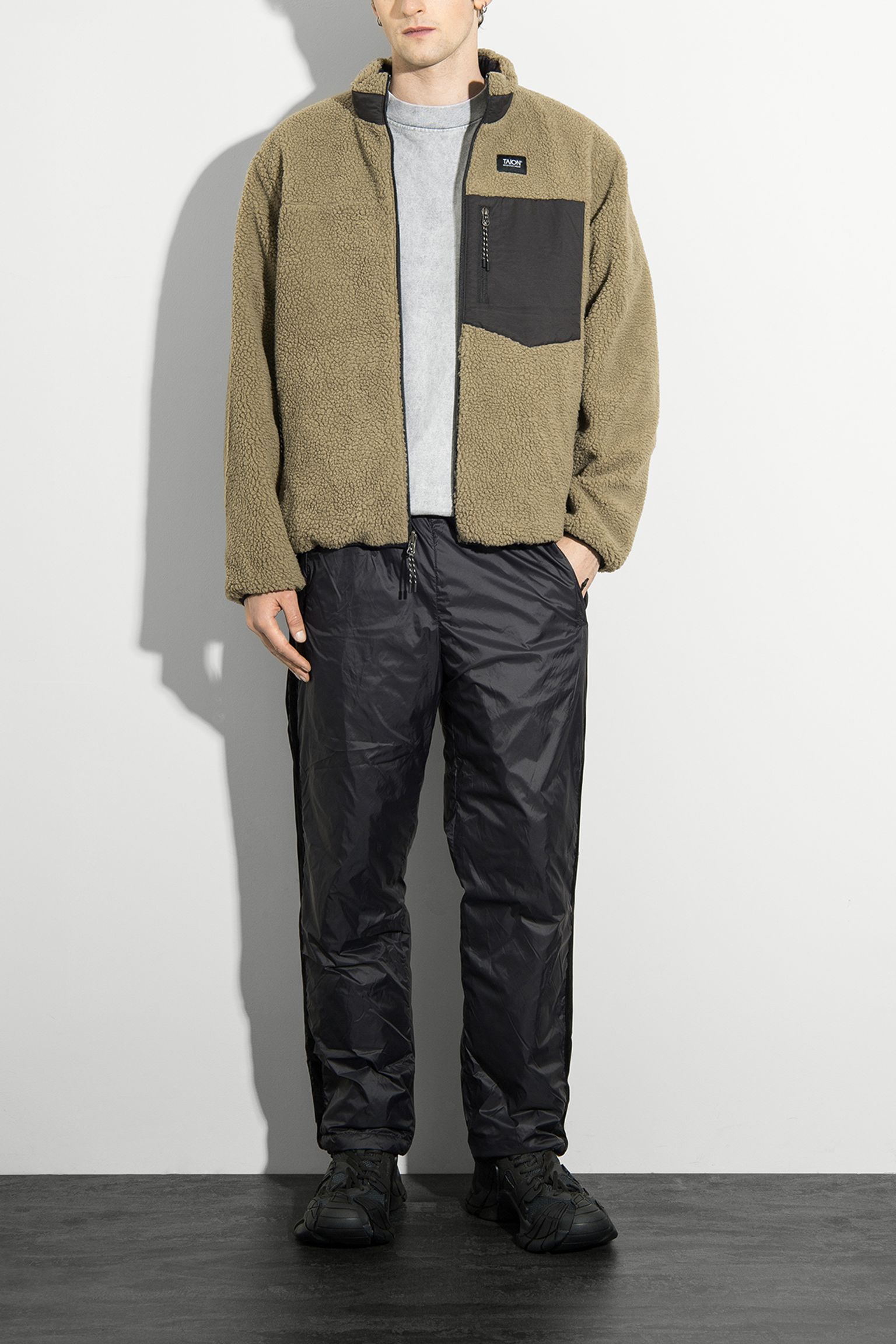 Куртка TAION DOWN X BOA REVERSIBLE DOWN JKT купити в Україні