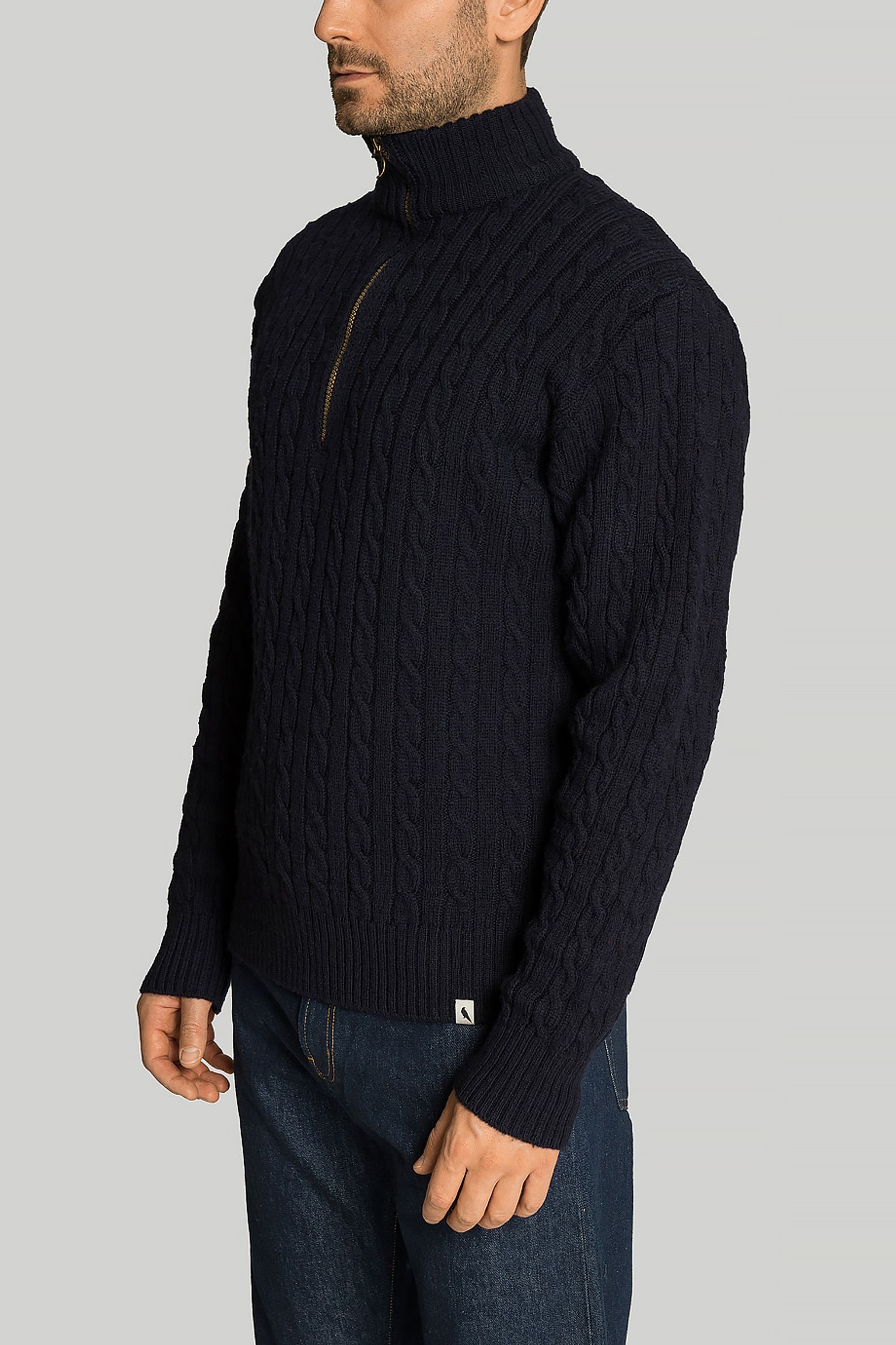 Свитер Peregrine Cable Zip Neck