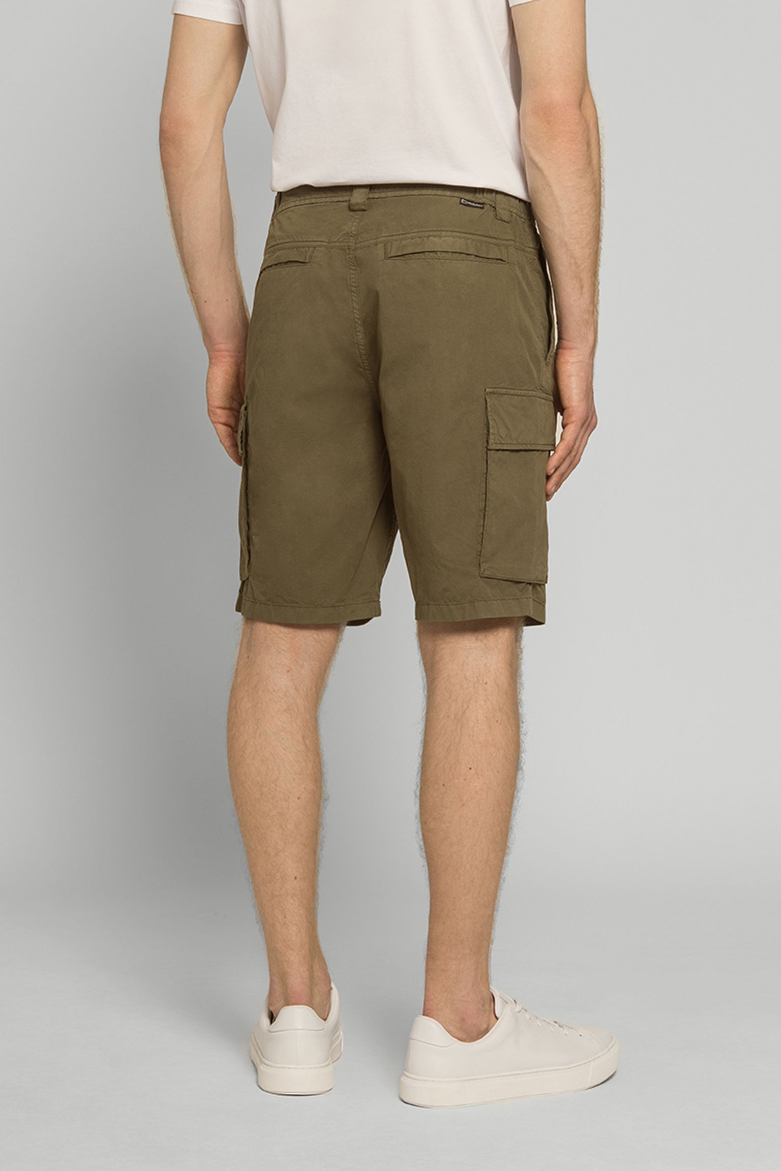 Шорты Woolrich GABARDINE CARGO SHORT