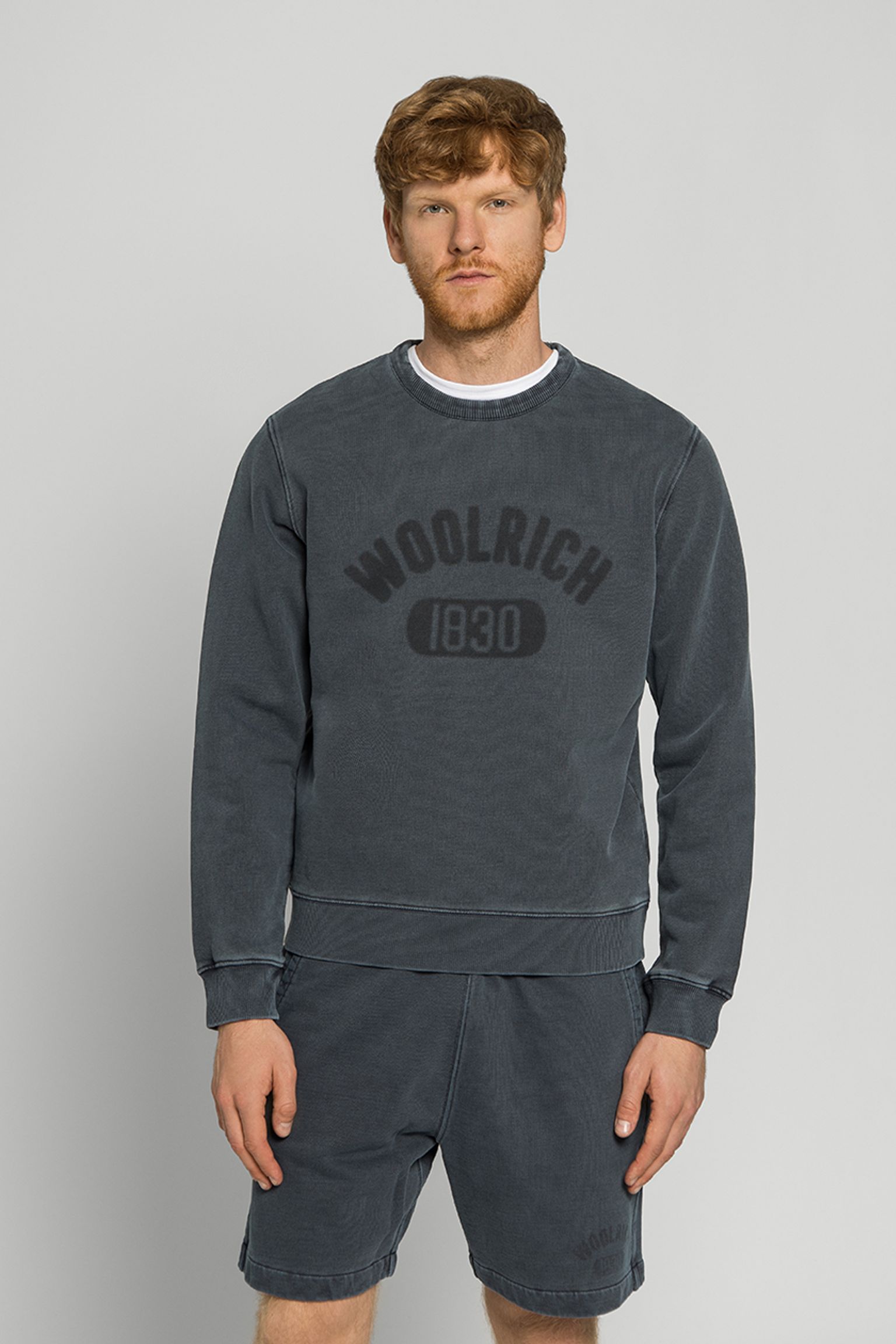 Світшот Woolrich GARMENT DYED LOGO CREWNECK