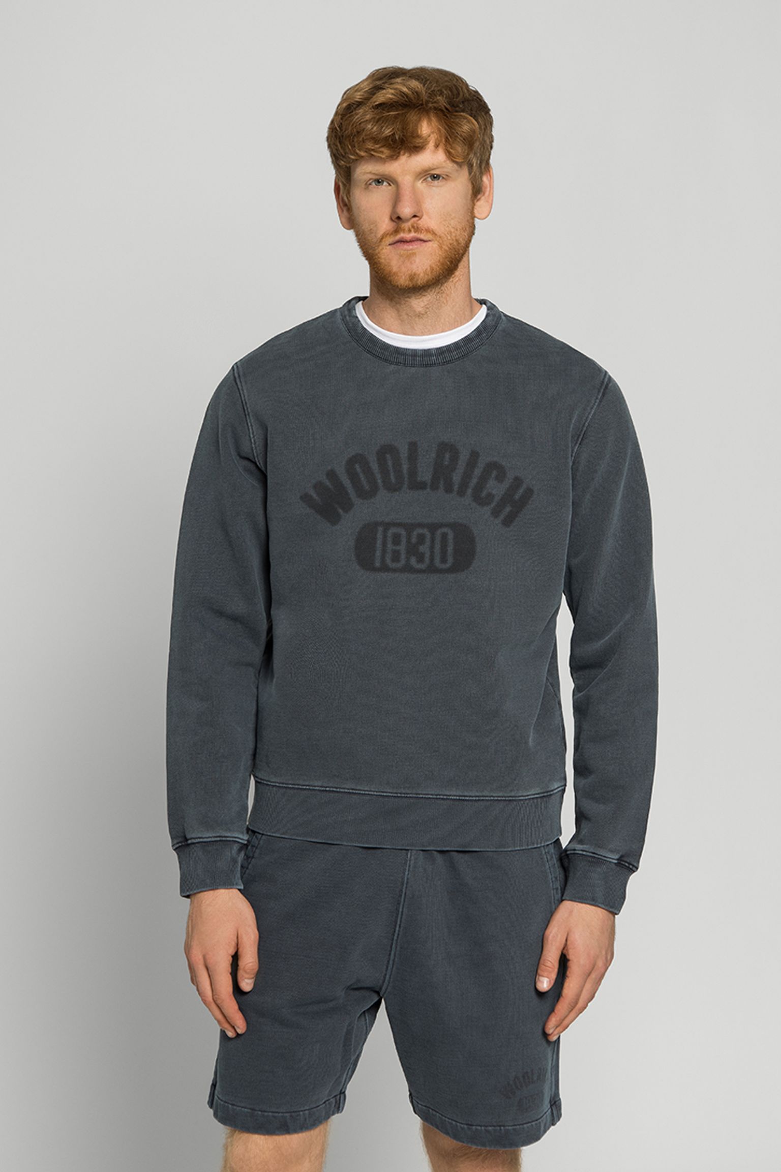 Світшот Woolrich GARMENT DYED LOGO CREWNECK купити в Україні