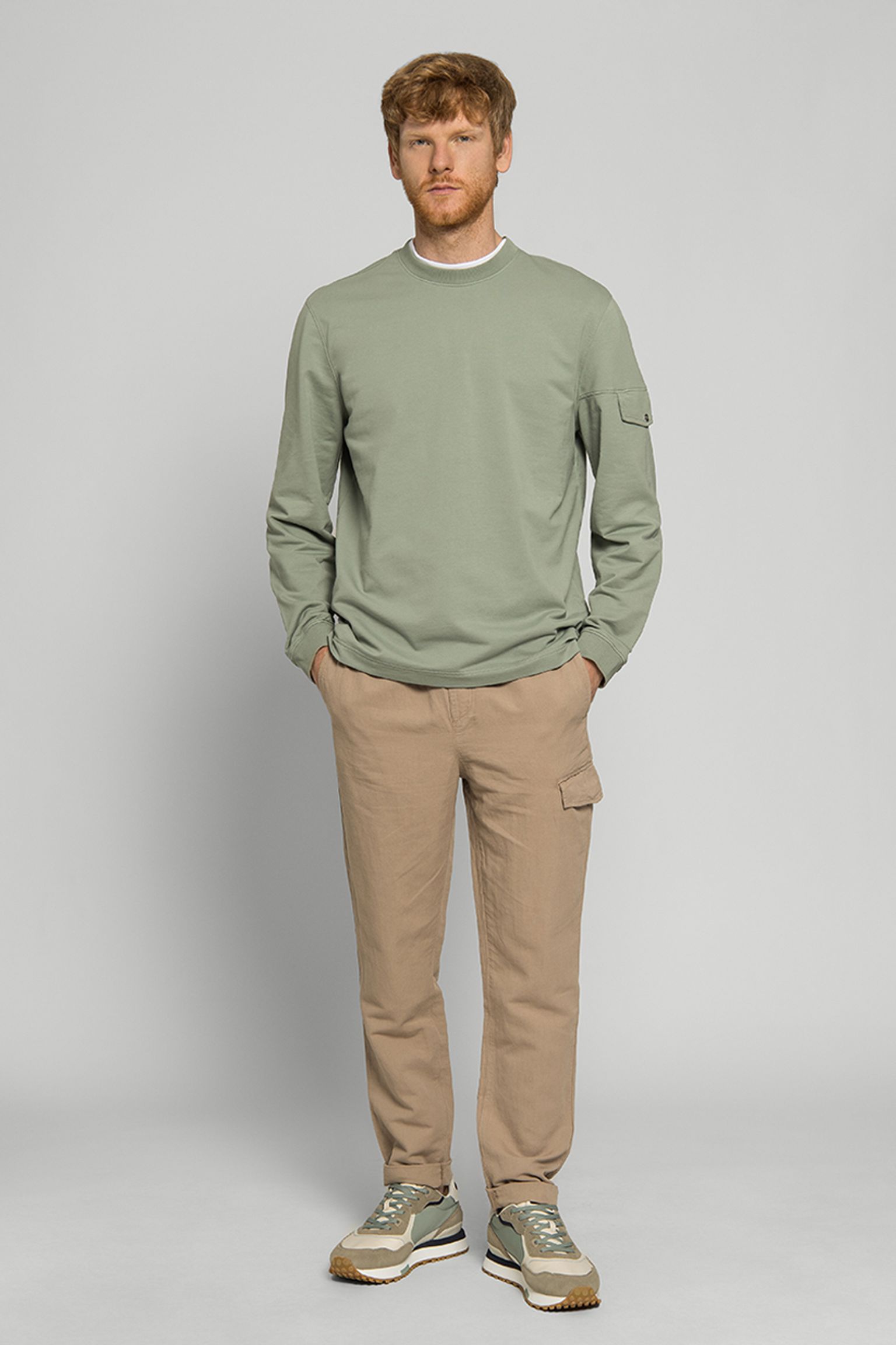Свитшот EXTRA LIGHT CREWNECK с доставкой