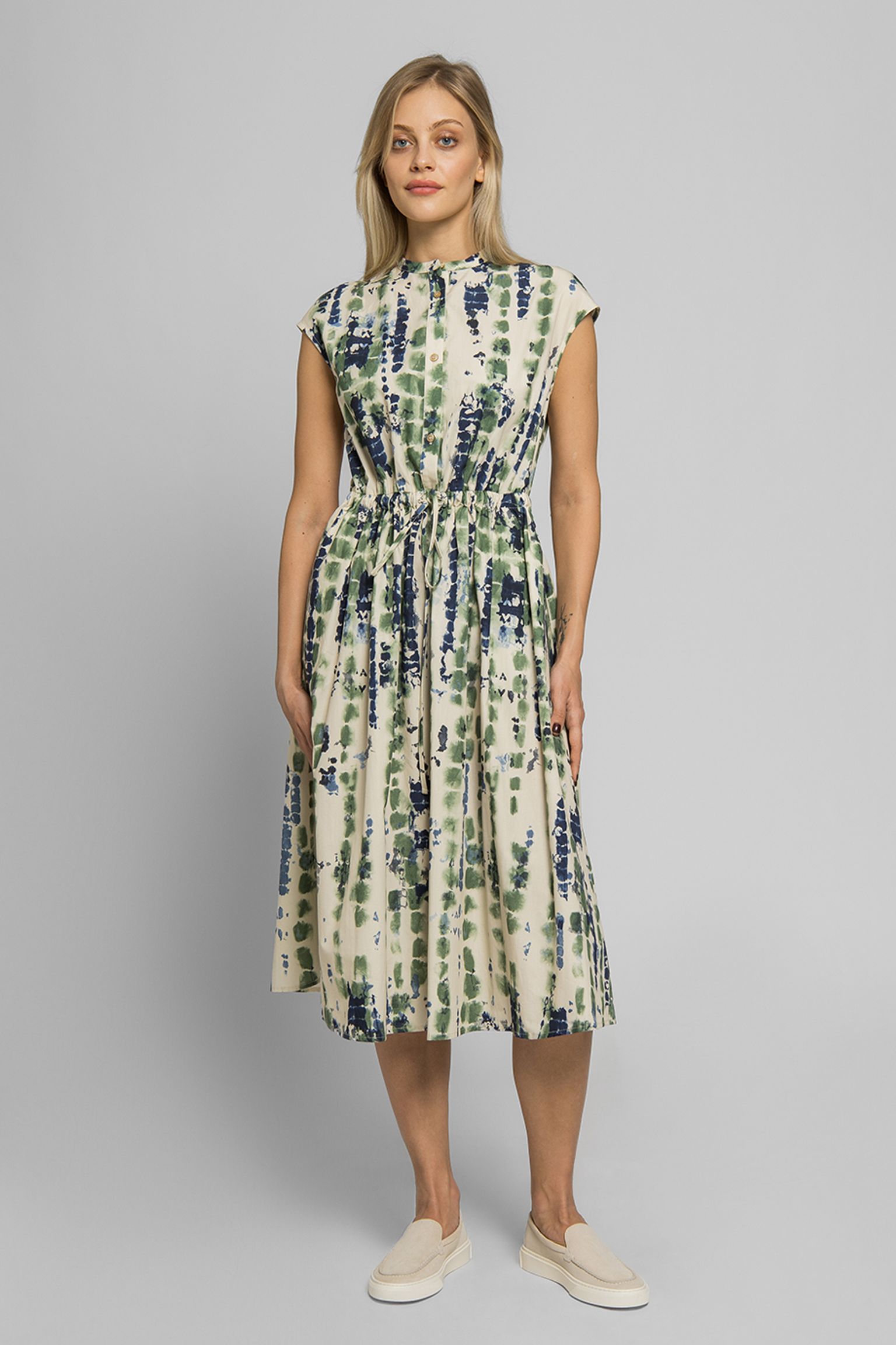 Платье Woolrich PRINTED POPLIN DRESS