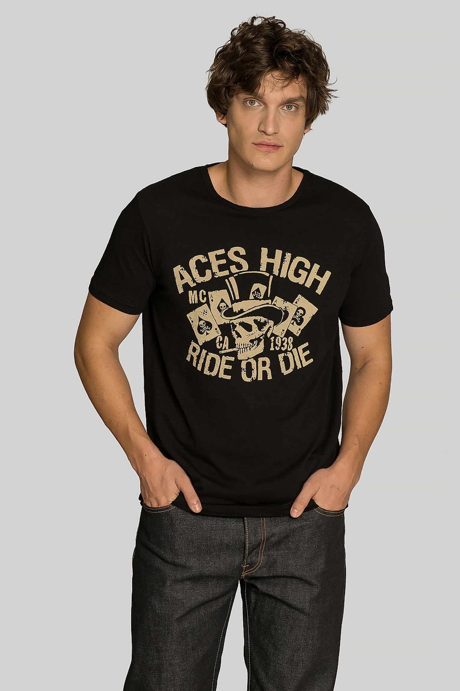 Футболка   ACES HIGH