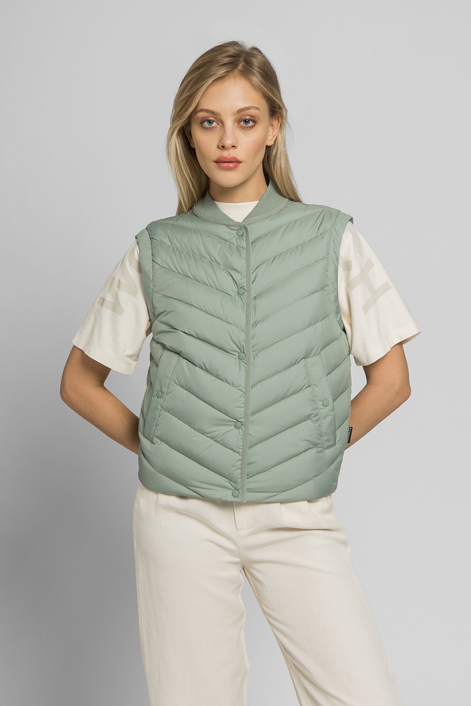 Жилет пуховой  CHEVRON QUILTED VEST купить в Украине