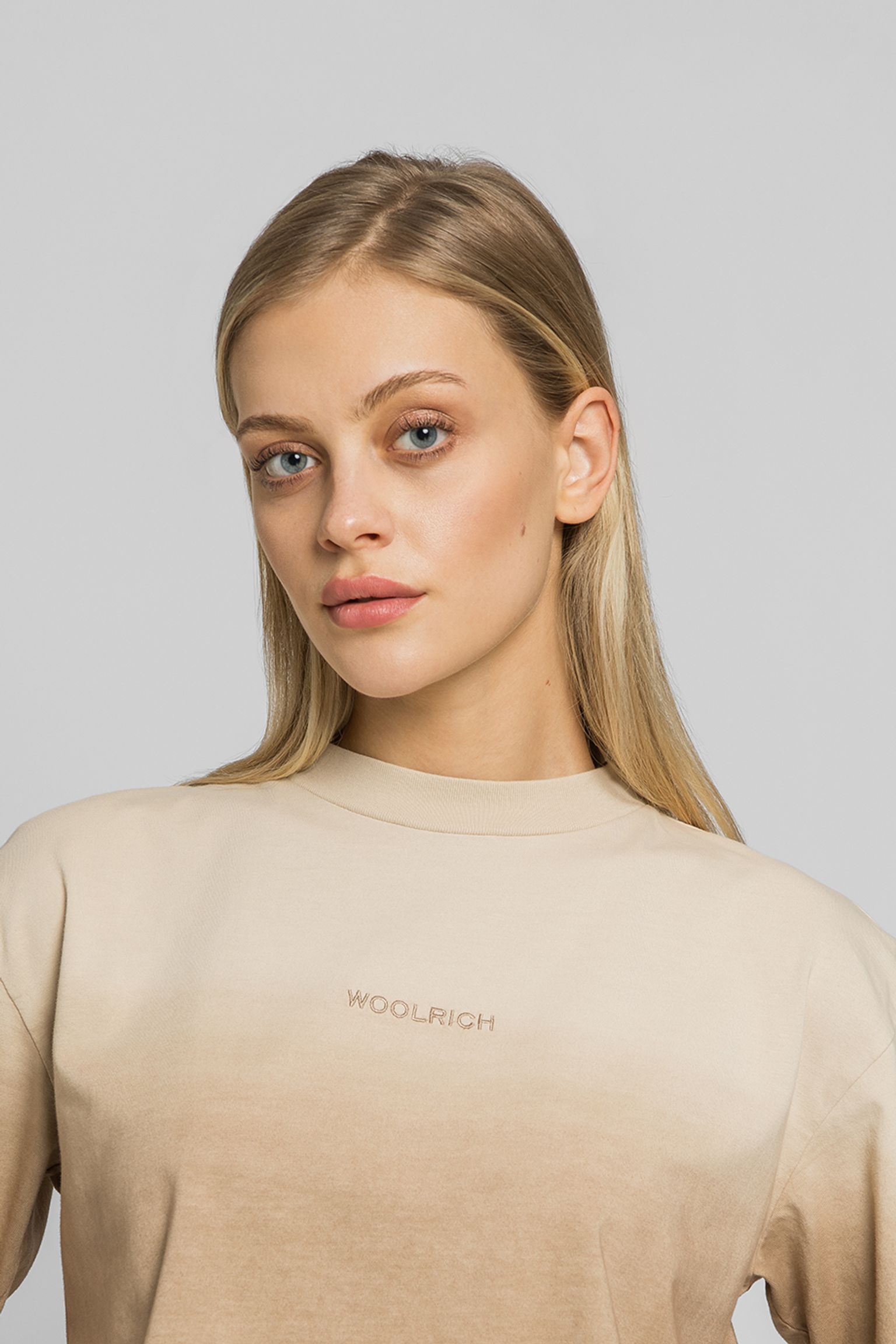Широкий выбор Футболка Woolrich DIP DYE T-SHIRT