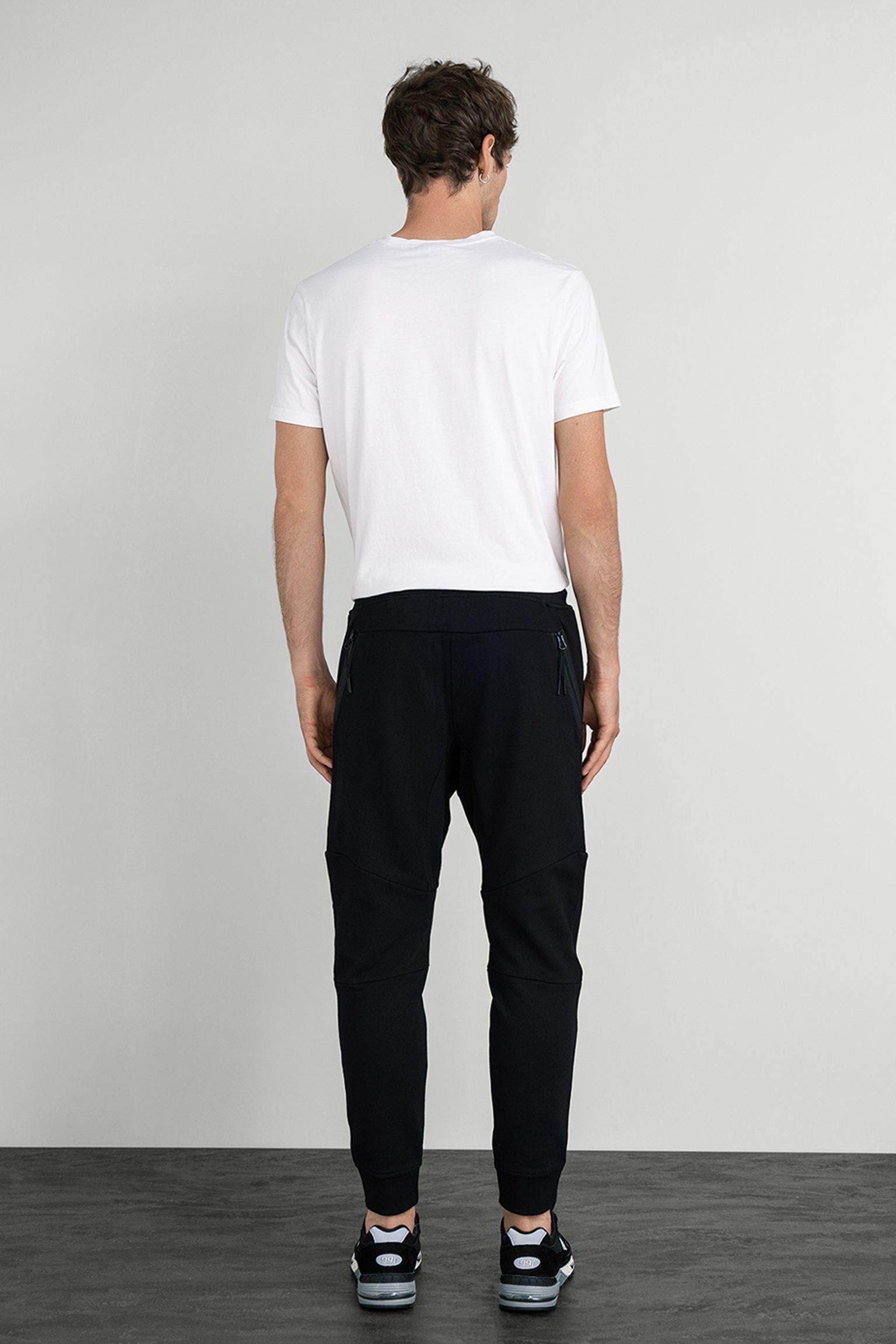 Спортивні брюки RAISED FLEECE SWEATPANTS з доставкою