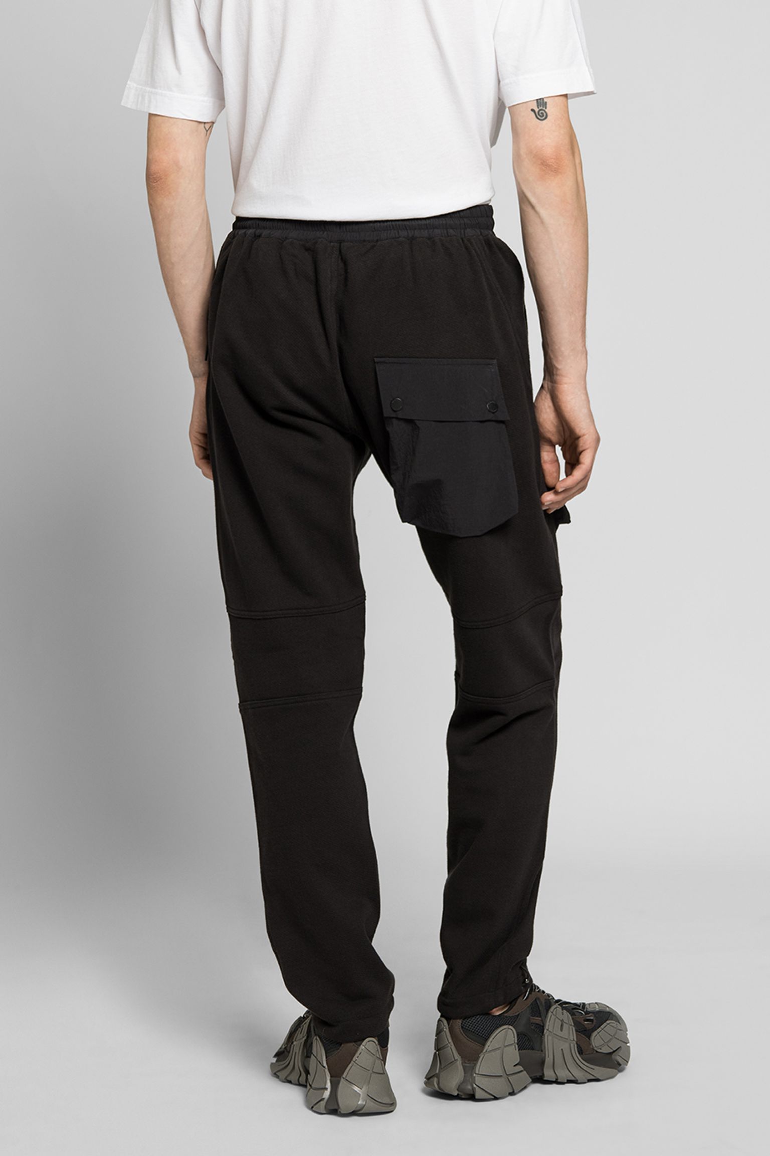 Стильные Спортивные брюки MAHARISHI Asym Articulated Sweatpant