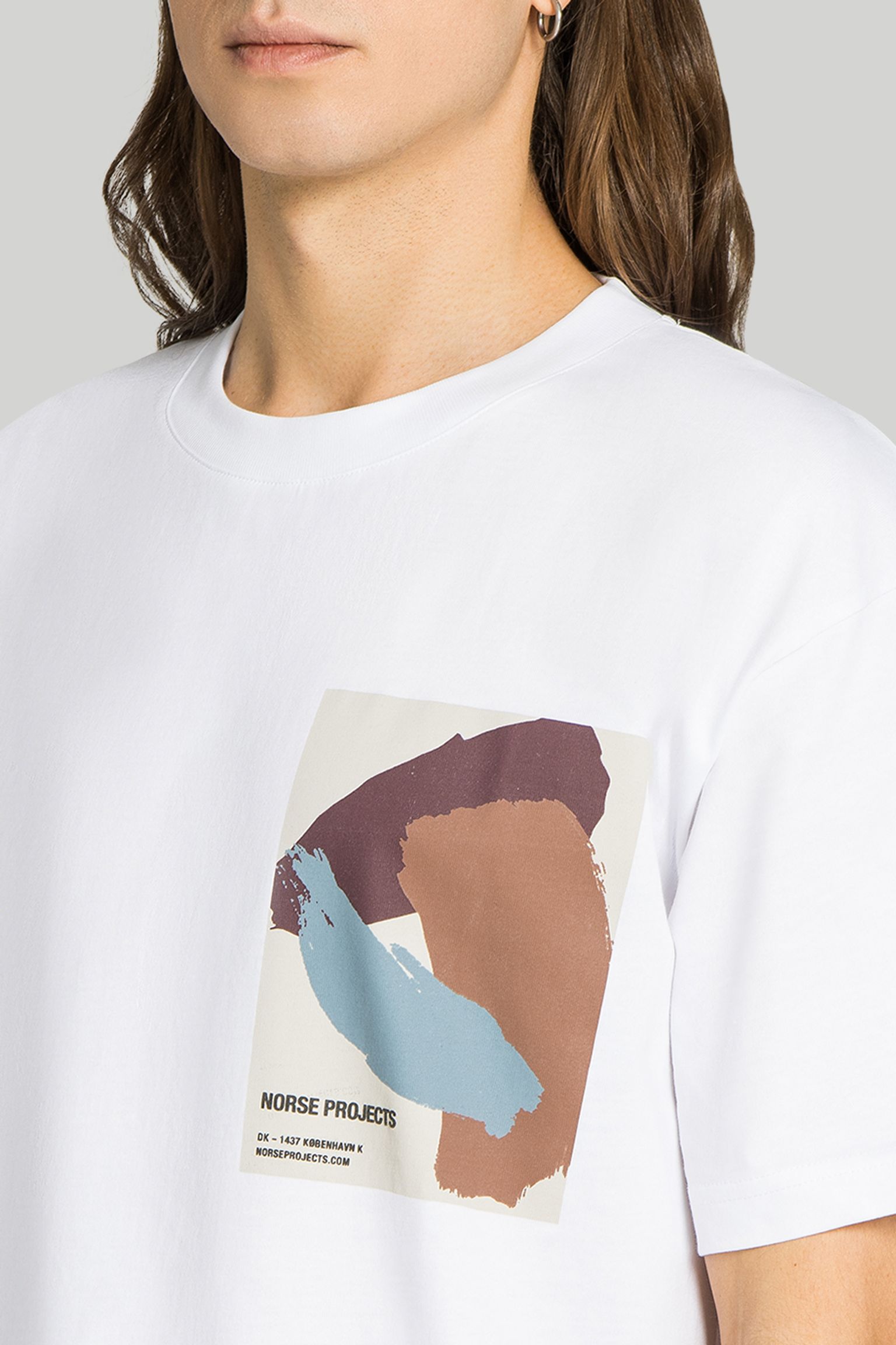 Широкий выбор Футболка NORSE PROJECTS Simon Loose Brush Stroke Print T-Shirt