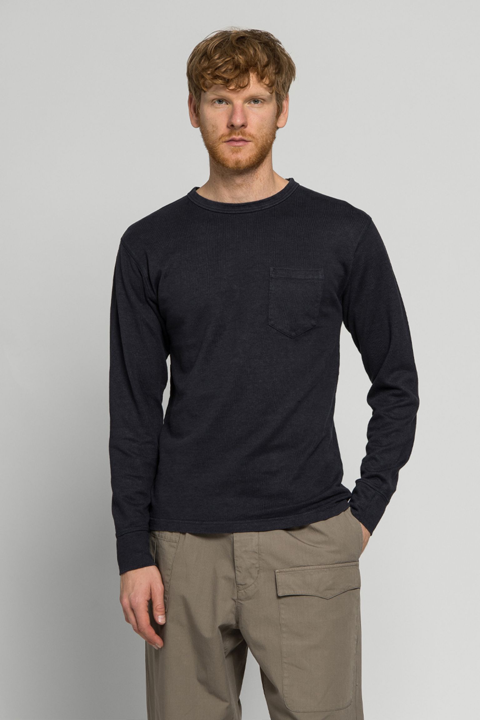 Лонгслив LONG SLEEVE POCKET T