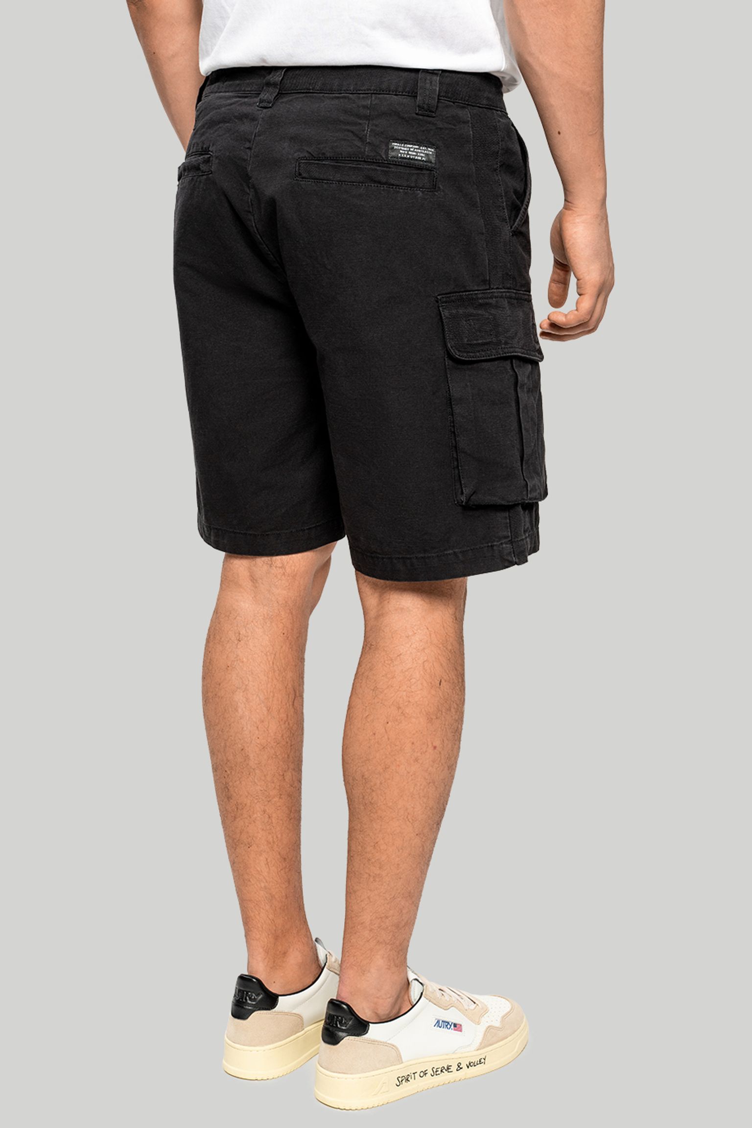 Шорты THRILLS Century Slacker Cargo Short