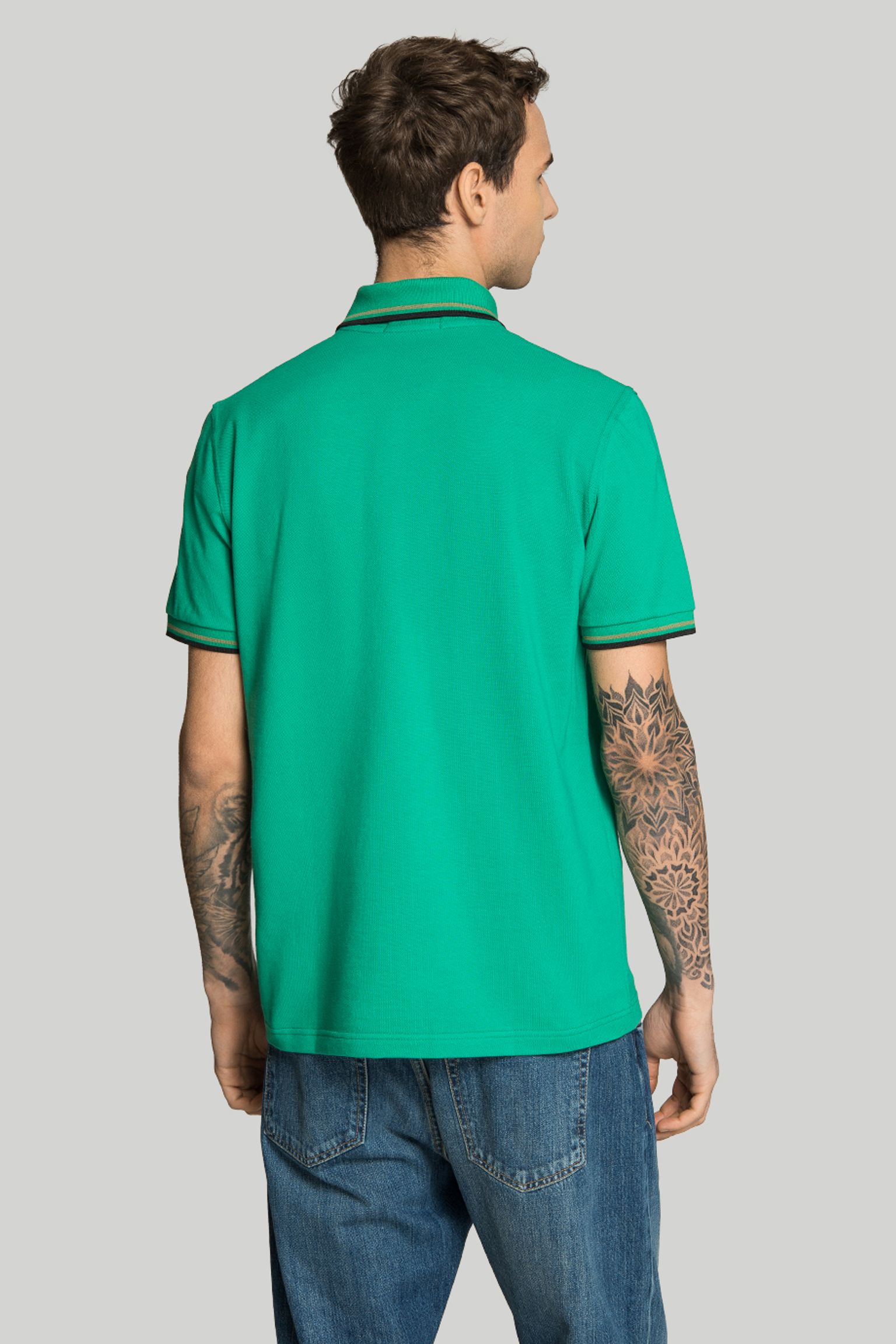 Стильные Поло TWIN TIPPED SHIRT