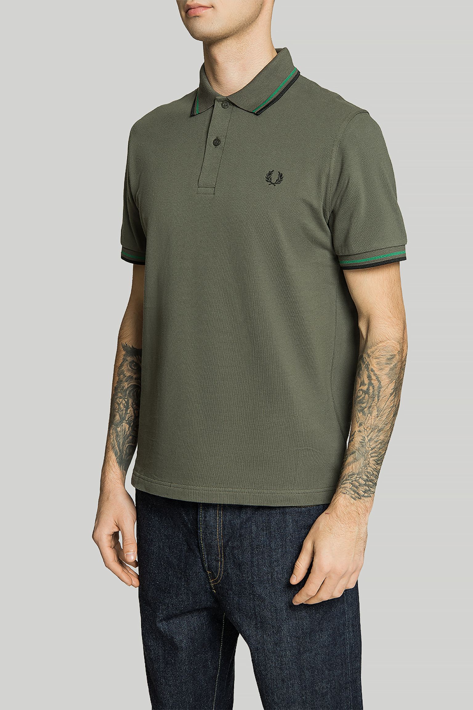 Стильные Поло TWIN TIPPED SHIRT