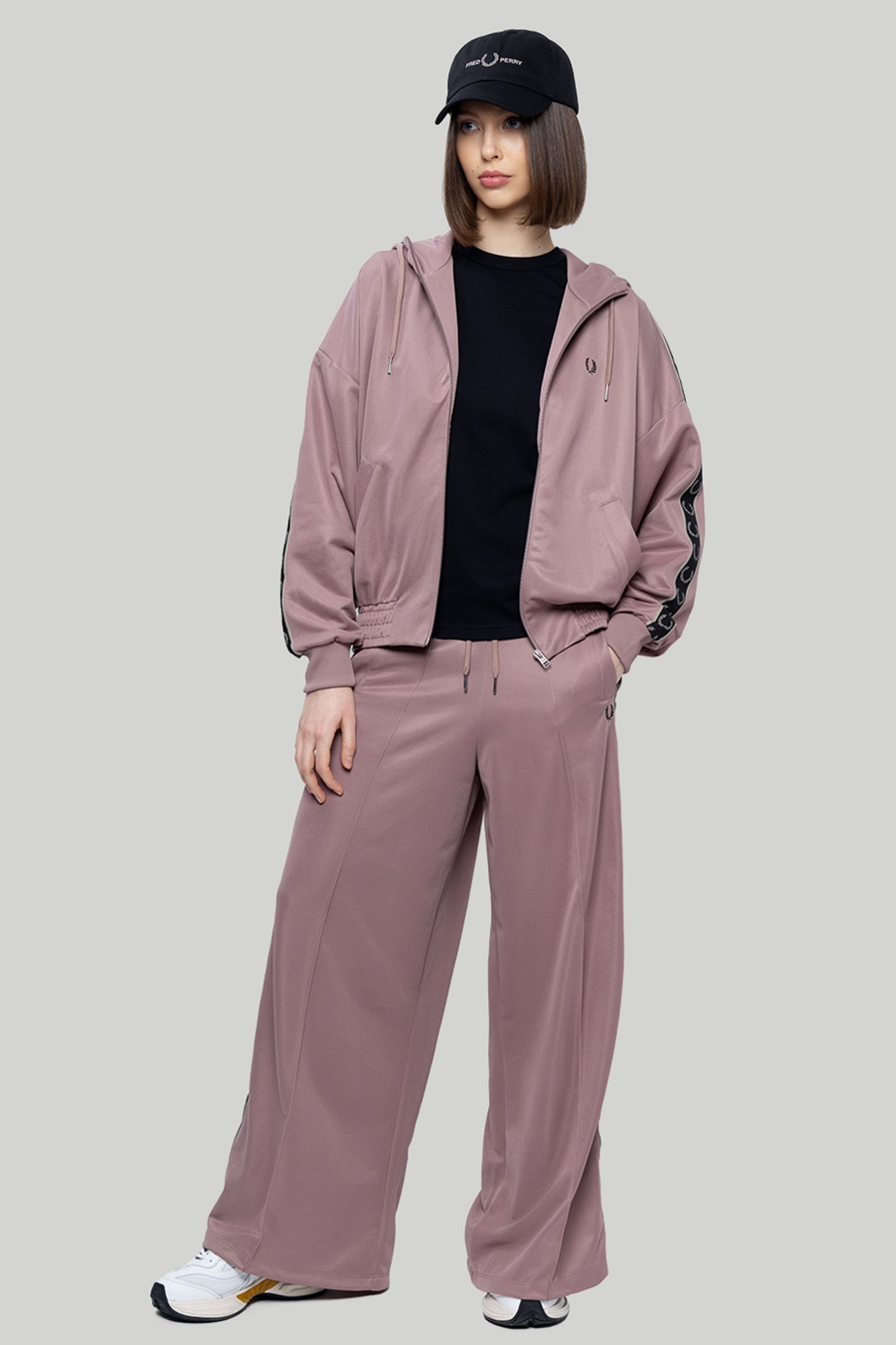 Спортивные брюки WIDE LEG TAPED TRACK PANTS купить в Украине