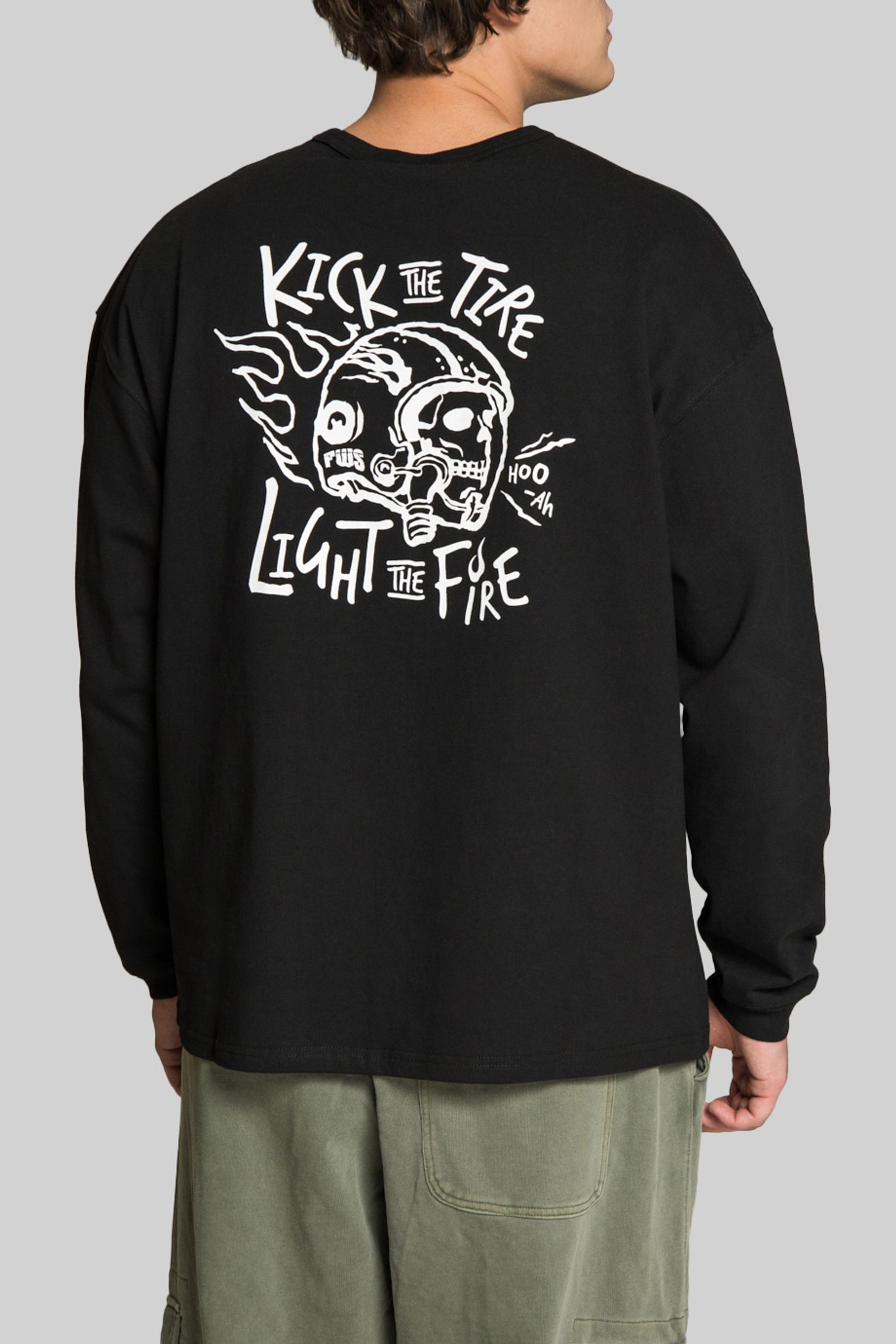 Стильні Лонгслів TIRE FIRE LONG SLEEVE TEE BLACK