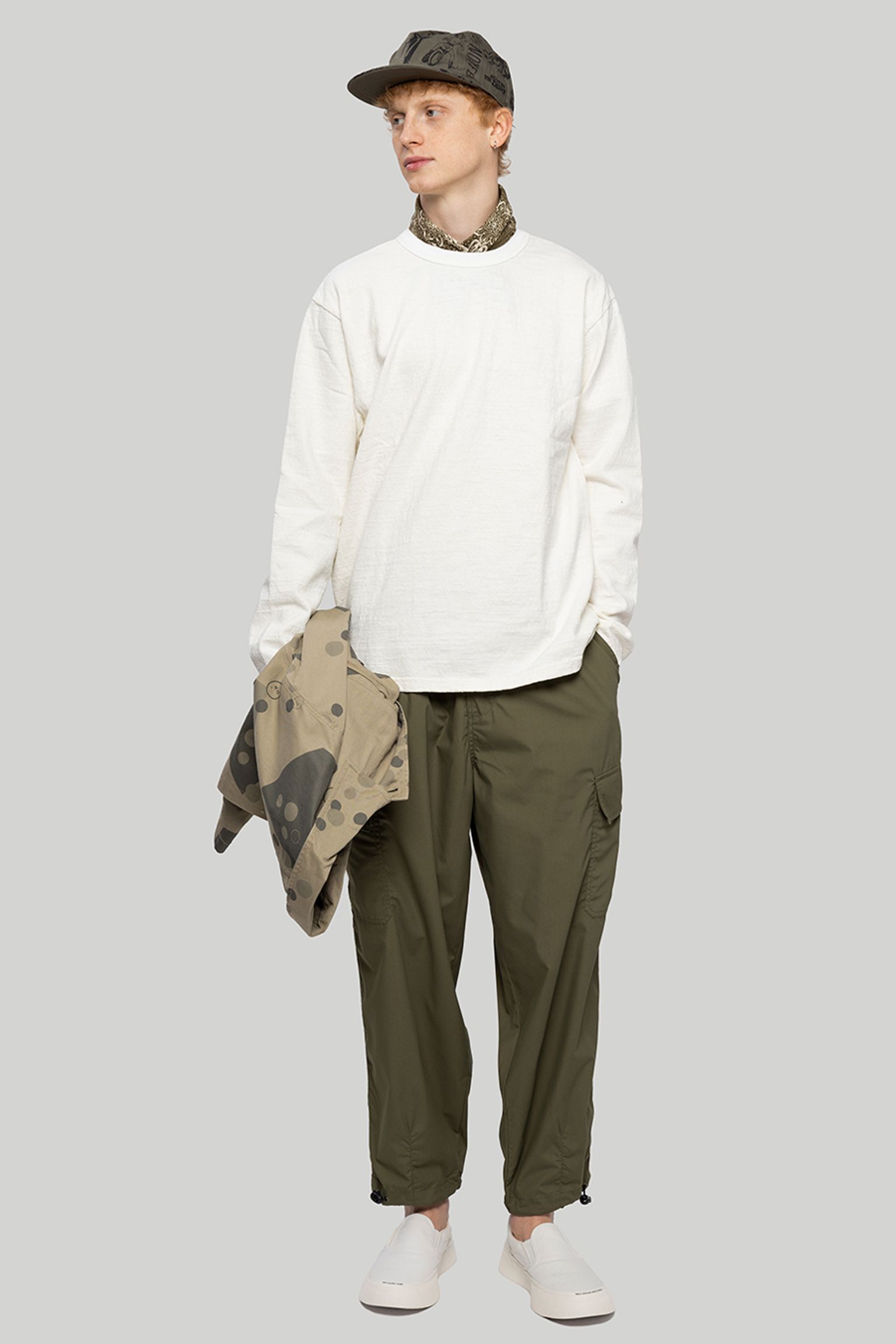 Брюки Universal Works LOOSE CARGO PANT купить в Украине