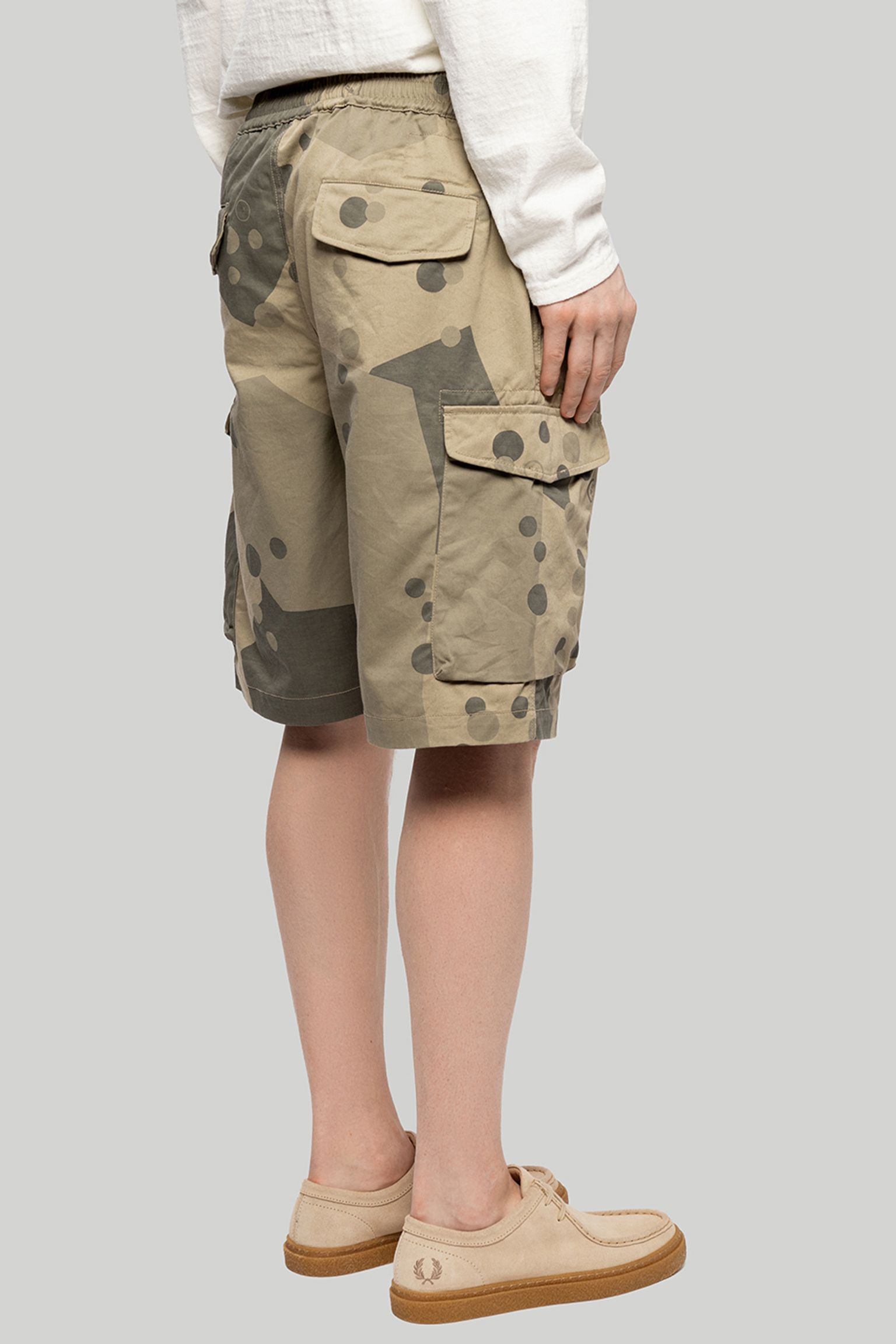 Шорти Universal Works PARACHUTE SHORT