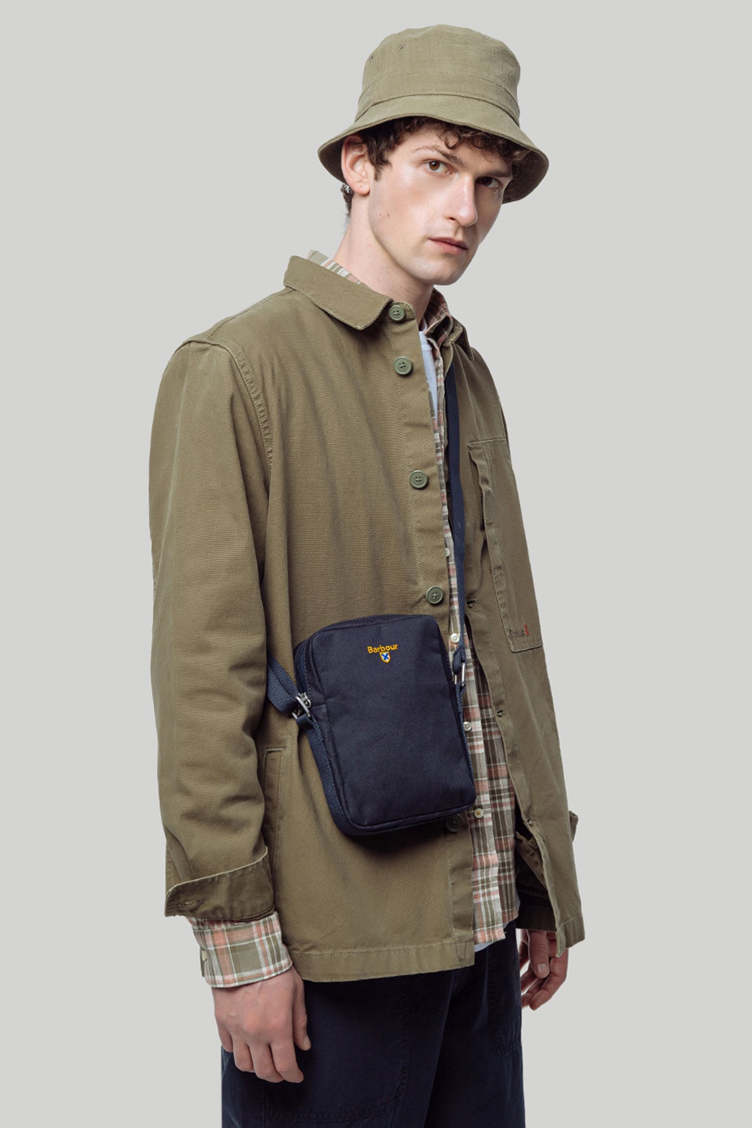 Сумка BARBOUR CASCADE CROSSBODY BAG