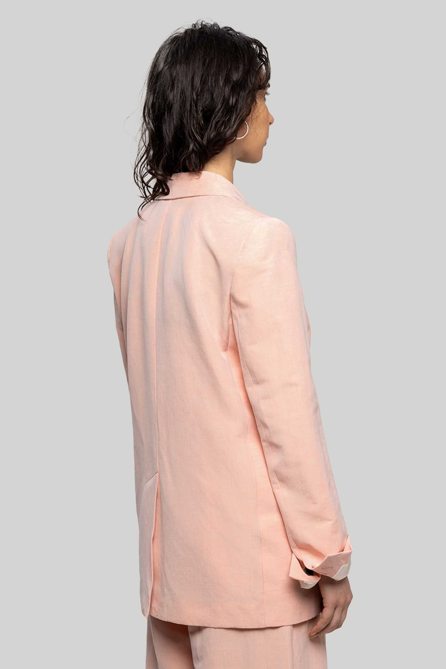 Стильные Жакет VIVIENNE TAILORED