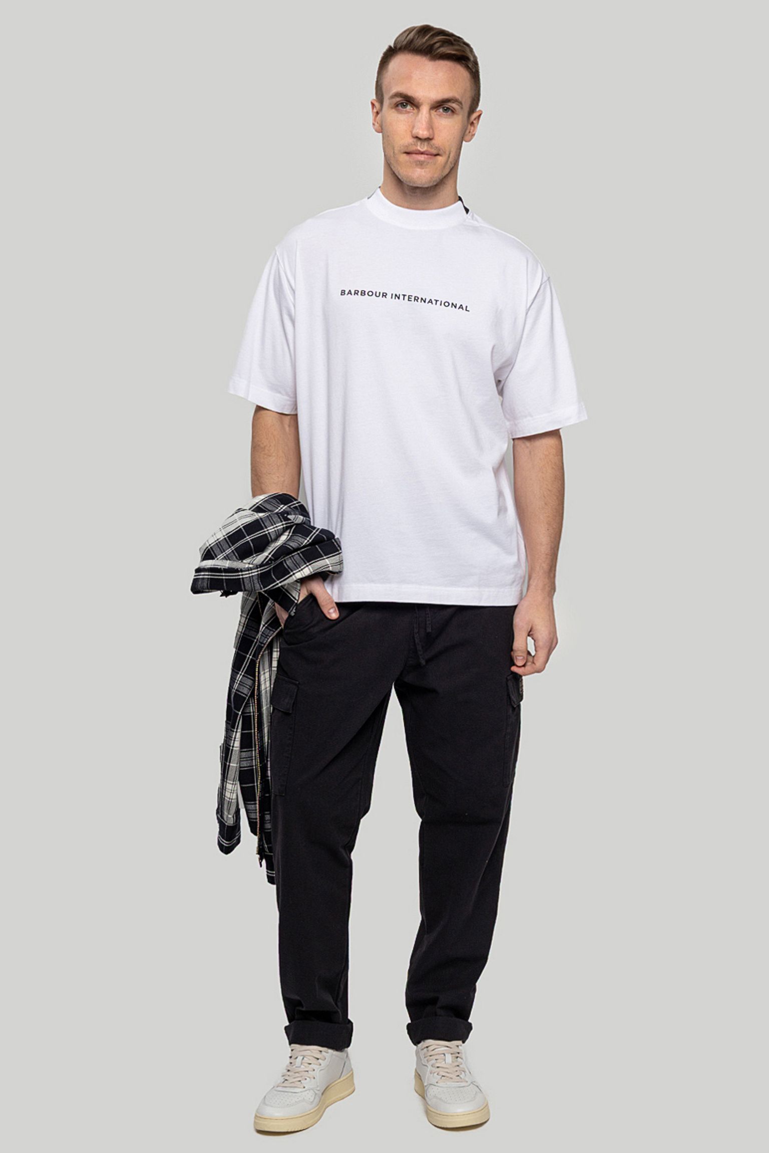 Футболка STACKED TEE с доставкой