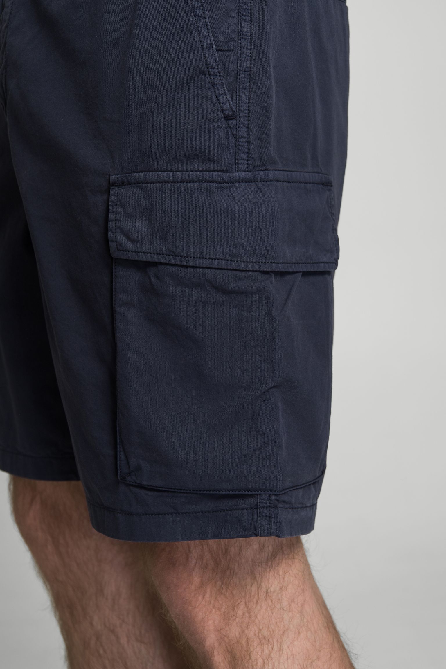 Широкий выбор Шорты Woolrich GABARDINE CARGO SHORT