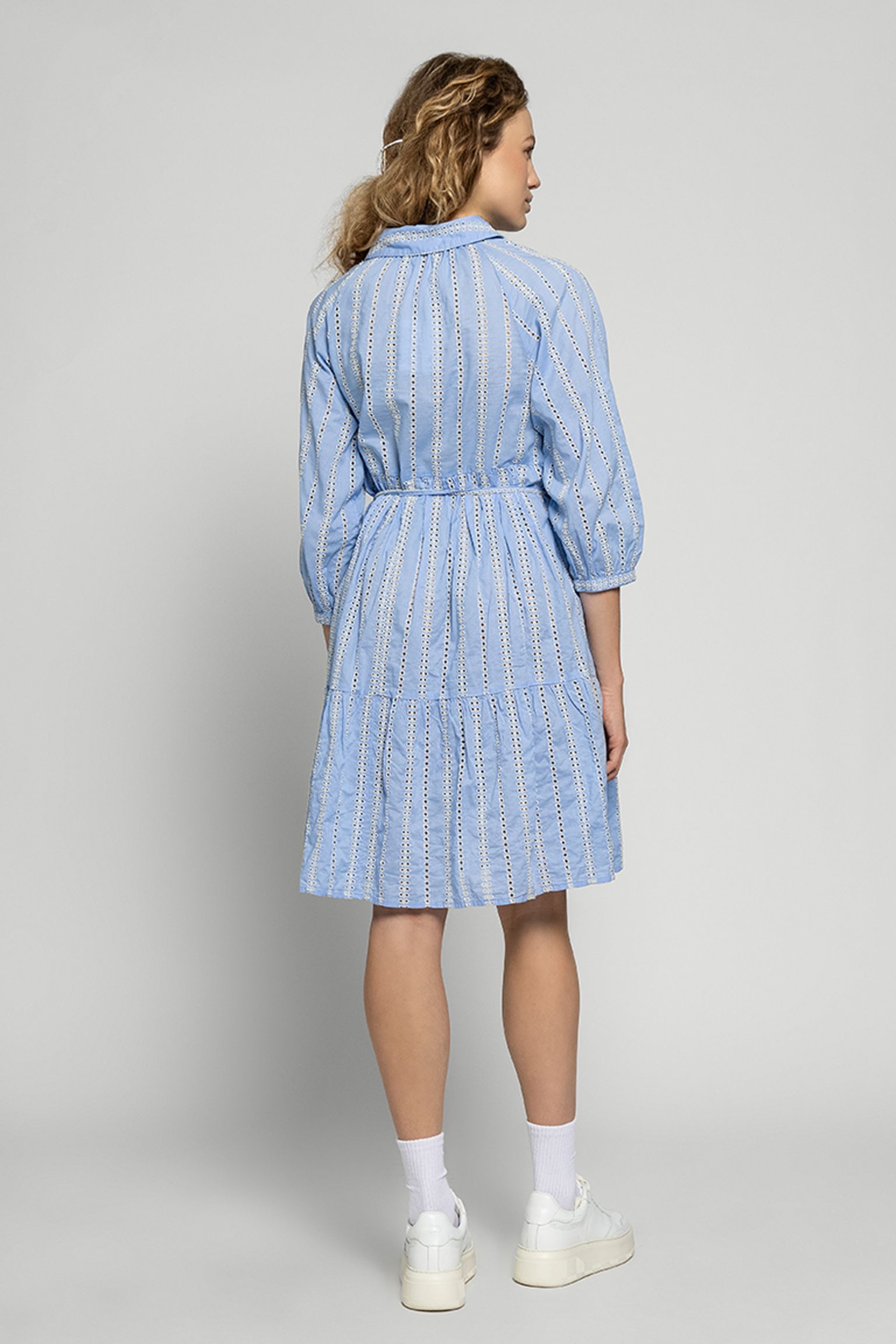 Стильные Платье Woolrich BRODERIE ANGLAISE OVER DRESS